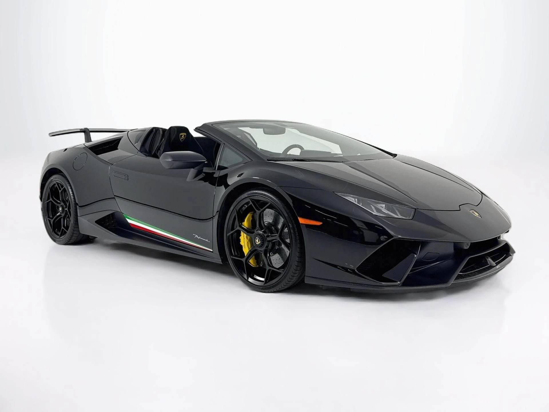 mph002_1256687891_Used_2019_Lamborghini_Huracan_Performante_Spyder_1793134336_136808c1be