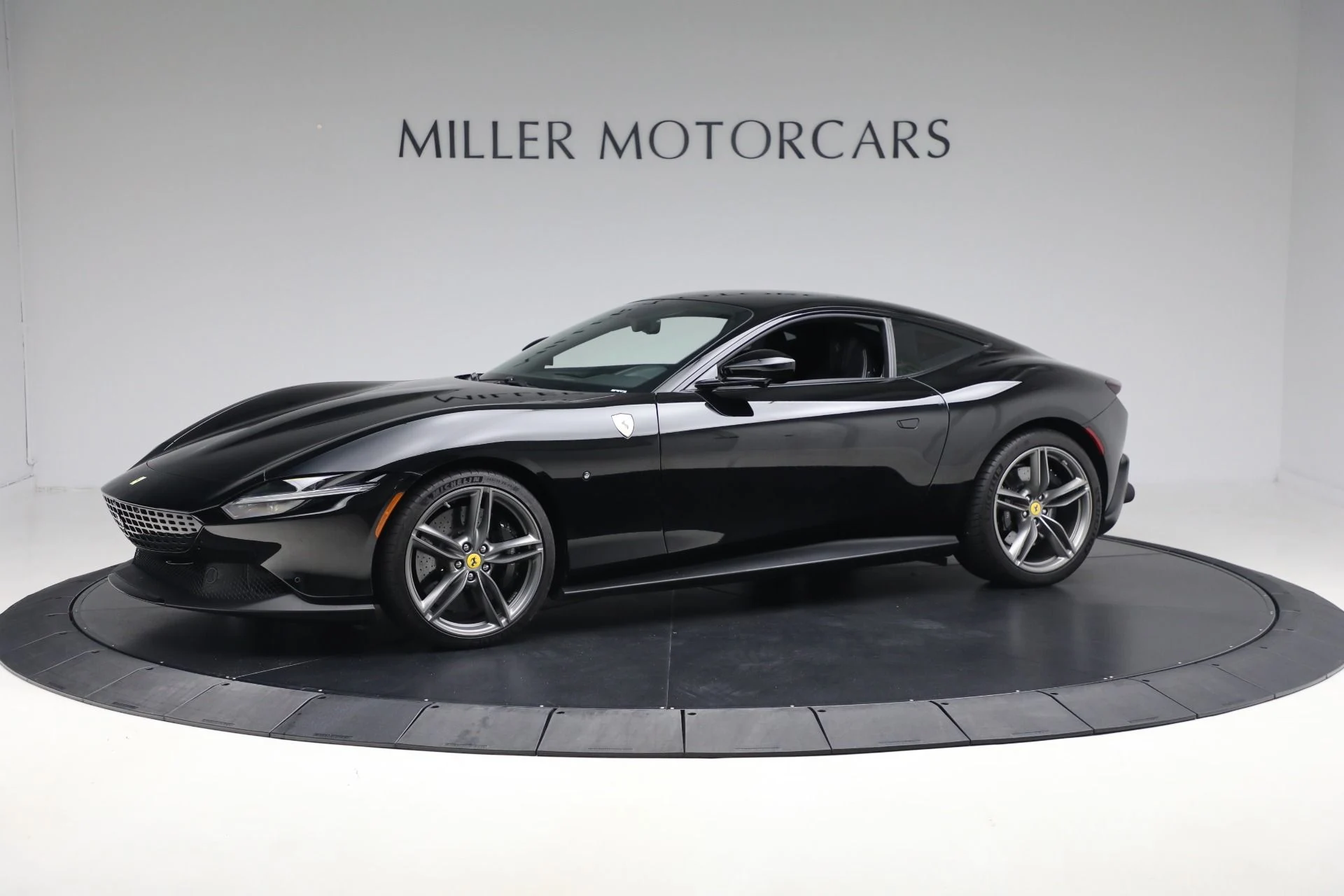 mph002_1260785431_Used_2022_Ferrari_Roma_c0f50f9d7e