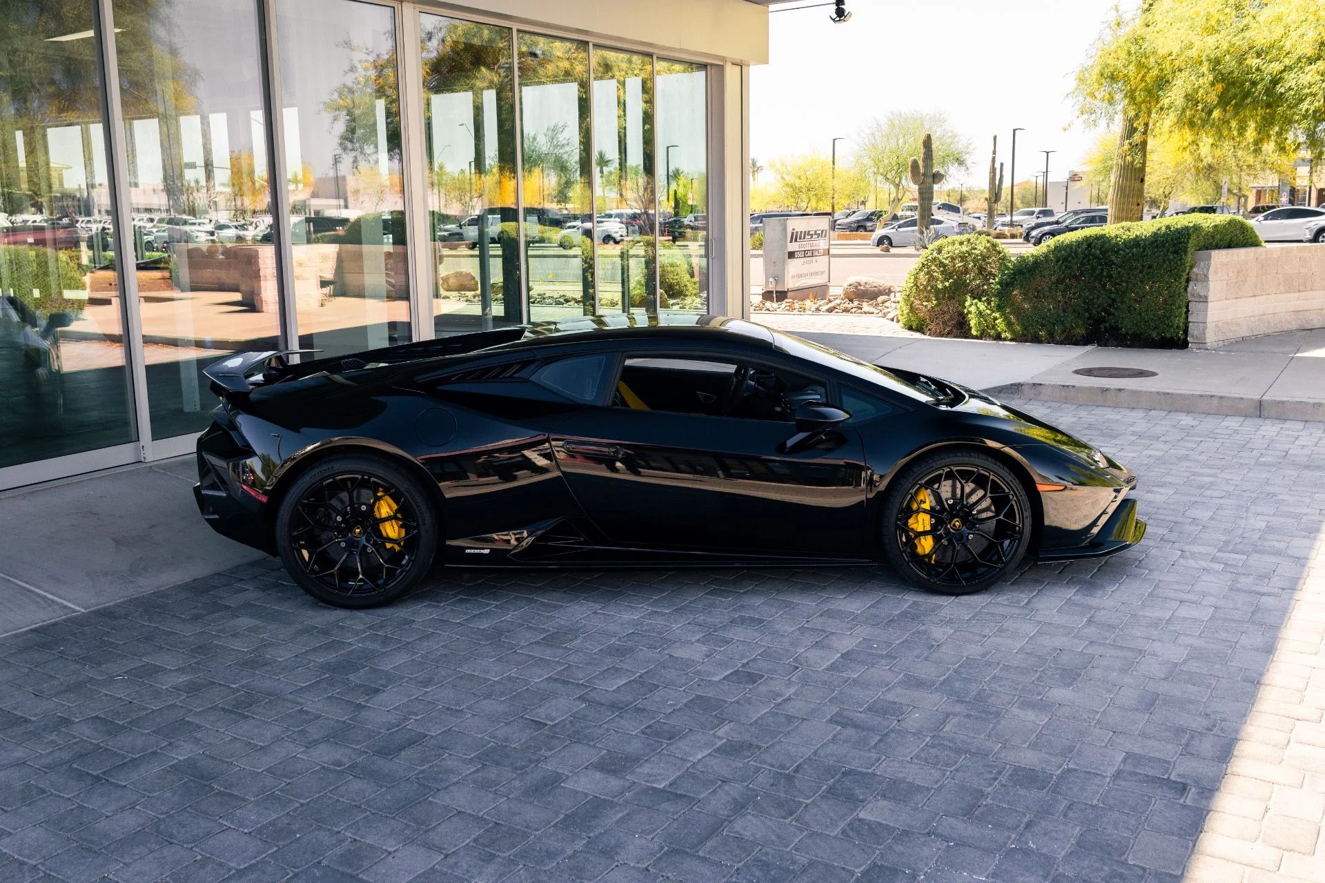 mph002_1278571695_Used_2024_Lamborghini_Huracan_Tecnica_1774294512_8a6fea1f40