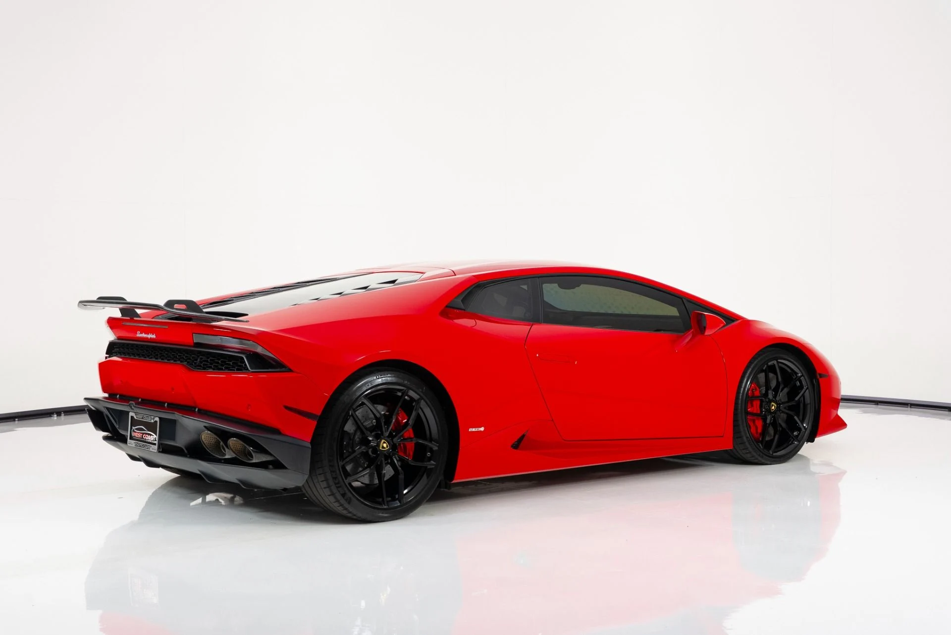 mph002_1280618601_Used_2015_Lamborghini_Huracan_LP_6104_1757361040_a007d97374