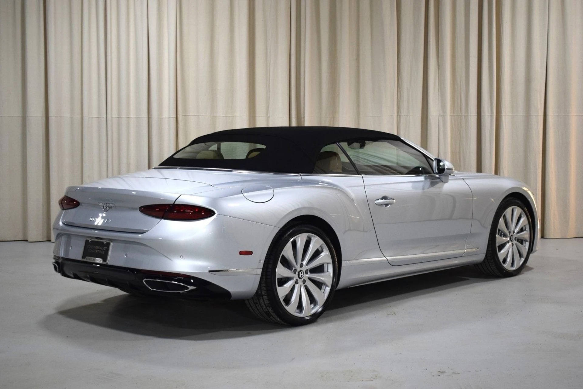 mph002_1286594417_8eb448797c8aebcfb24ec94a69bb27ecx_23185e9861