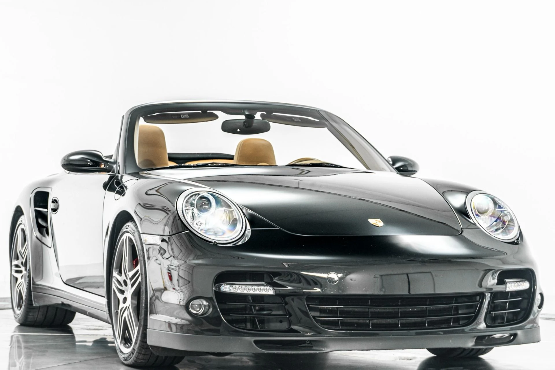 mph002_1302916134_Used_2008_Porsche_911_Turbo_Cabriolet_6_Speed_Manual_Natural_Leather_Interior_1782761484_09e23ba648