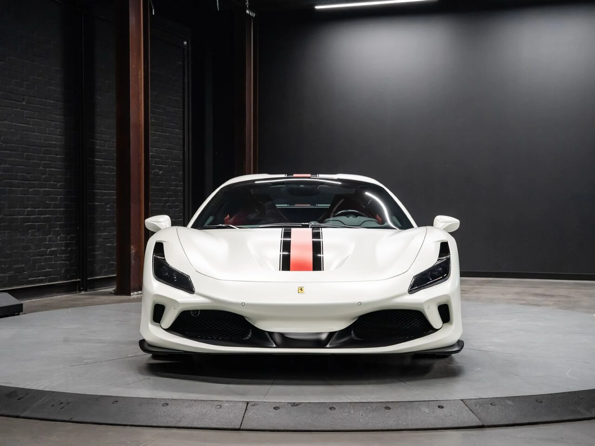 mph002_1303288611_ferrari_f8_spider_2022_cf8b8f3908