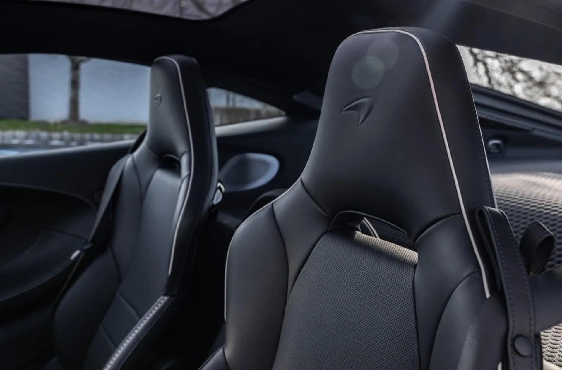 mph002_1304681612_f6488bb2cd478243bf23ad5e290ebc79x_93f806b9b2