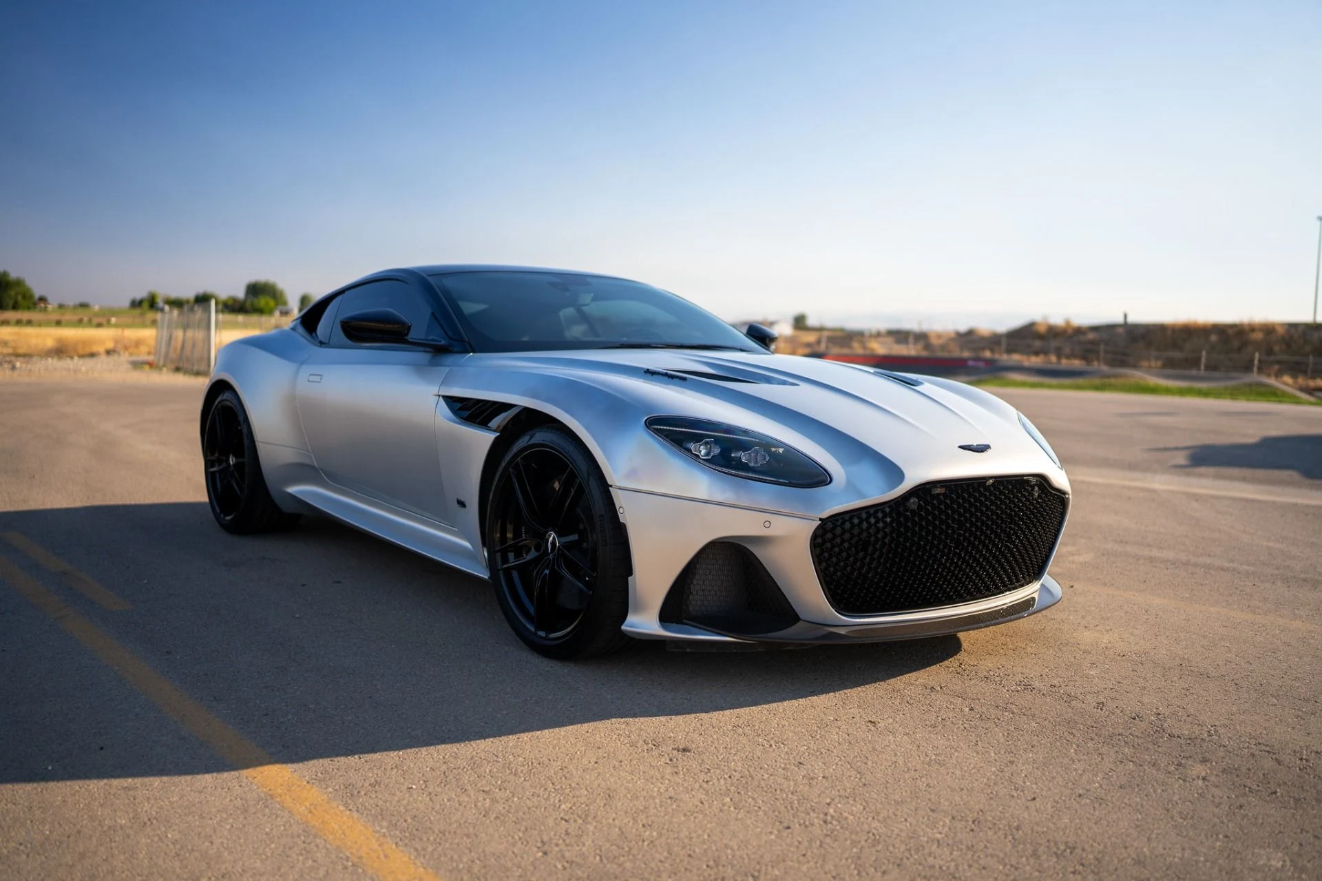 mph002_1309464366_Used_2020_Aston_Martin_DBS_Superleggera_1782927184_03725a5c5d
