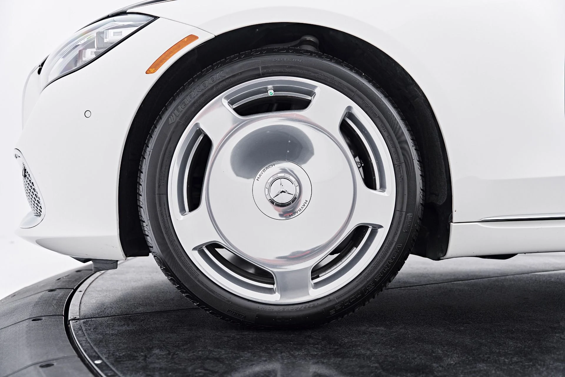 mph002_1316834984_Used_2023_Mercedes_Benz_S_Class_Maybach_S_680_1790207106_b2e26ac394