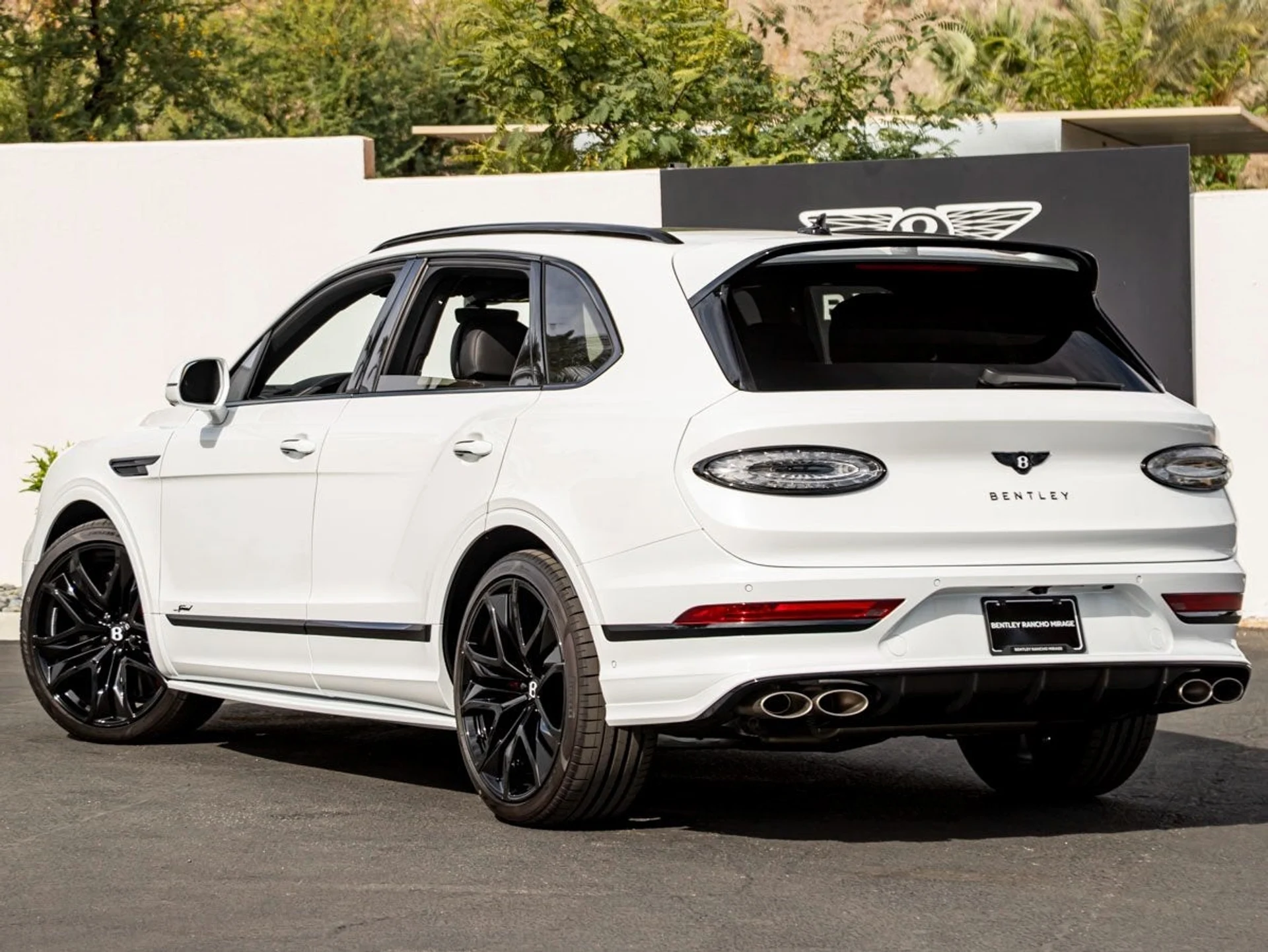 mph002_131699582_3_3b638912d5