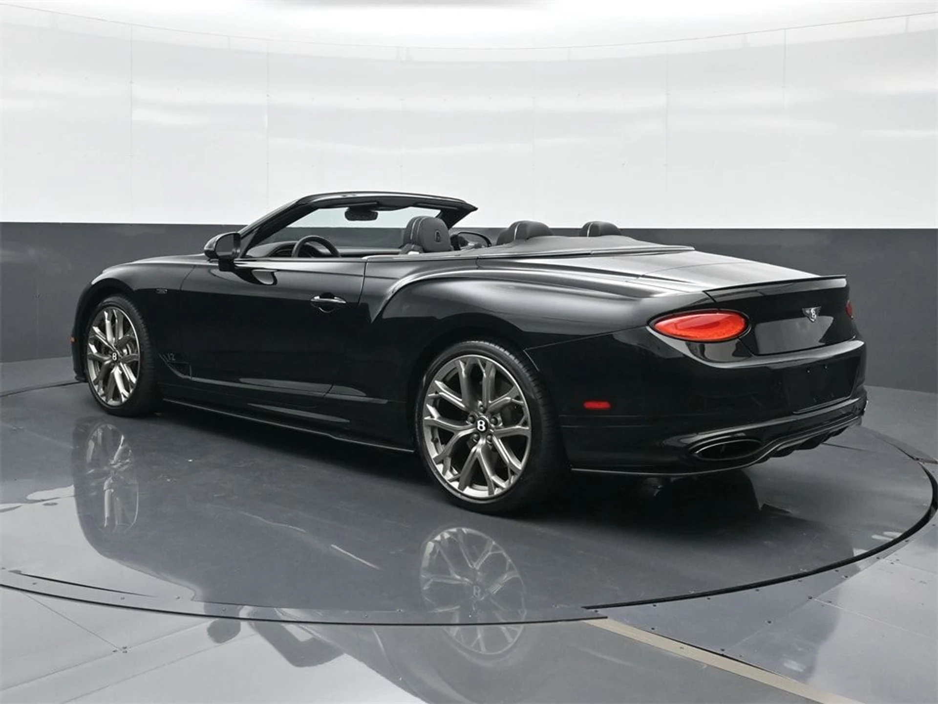 mph002_131759534_28f0ee28e2ed676c6baf69f34943375ex_1824eb1678