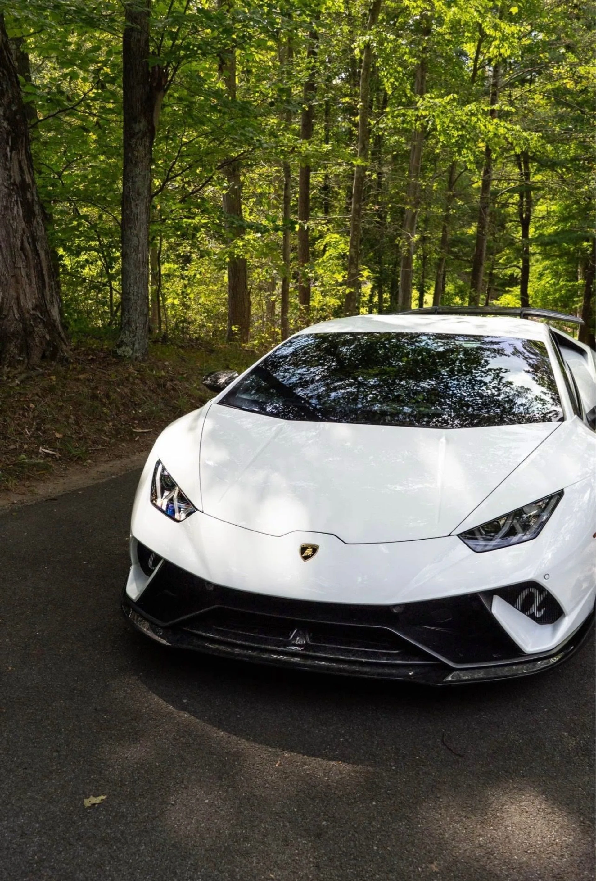 mph002_1328190300_Used_2018_Lamborghini_Huracan_LP_640_4_Performante_Twin_Turbo_1763657729_85efdd29b9
