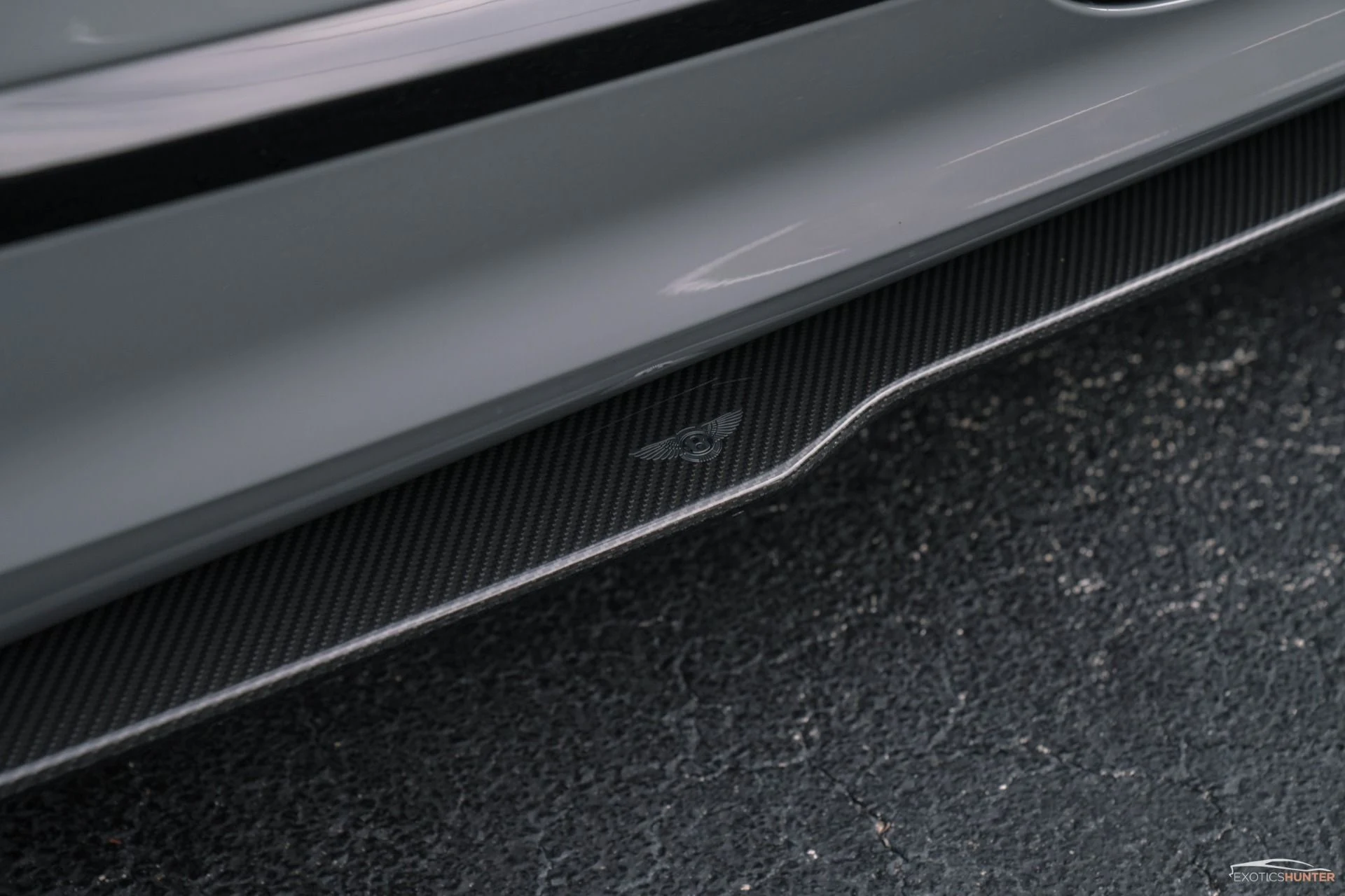 mph002_1342743166_Used_2022_Bentley_Continental_GT_Speed_in_Camrian_Grey_w_Factory_Carbon_Kit_Rotating_Display_1762295522_ef0ff8ac7e