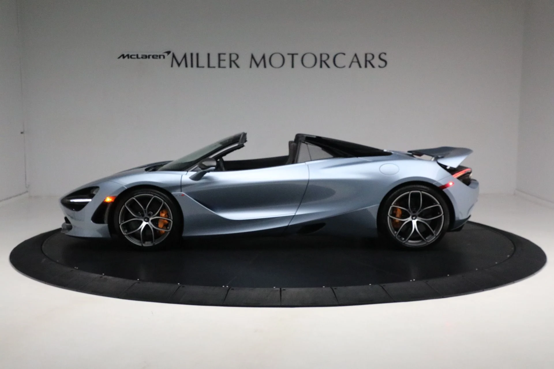 mph002_1350647770_Used_2023_Mc_Laren_720_S_Spider_Performance_c3a28ff243