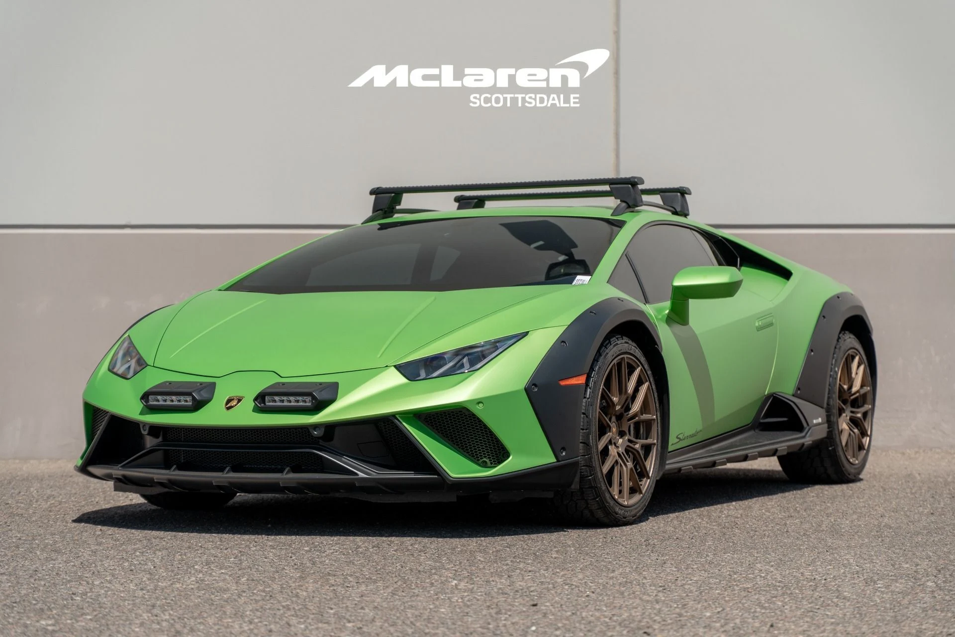 mph002_1356779913_Used_2024_LAMBORGHINI_HURACAN_STERRATO_Sterrato_1788547213_3516417e95