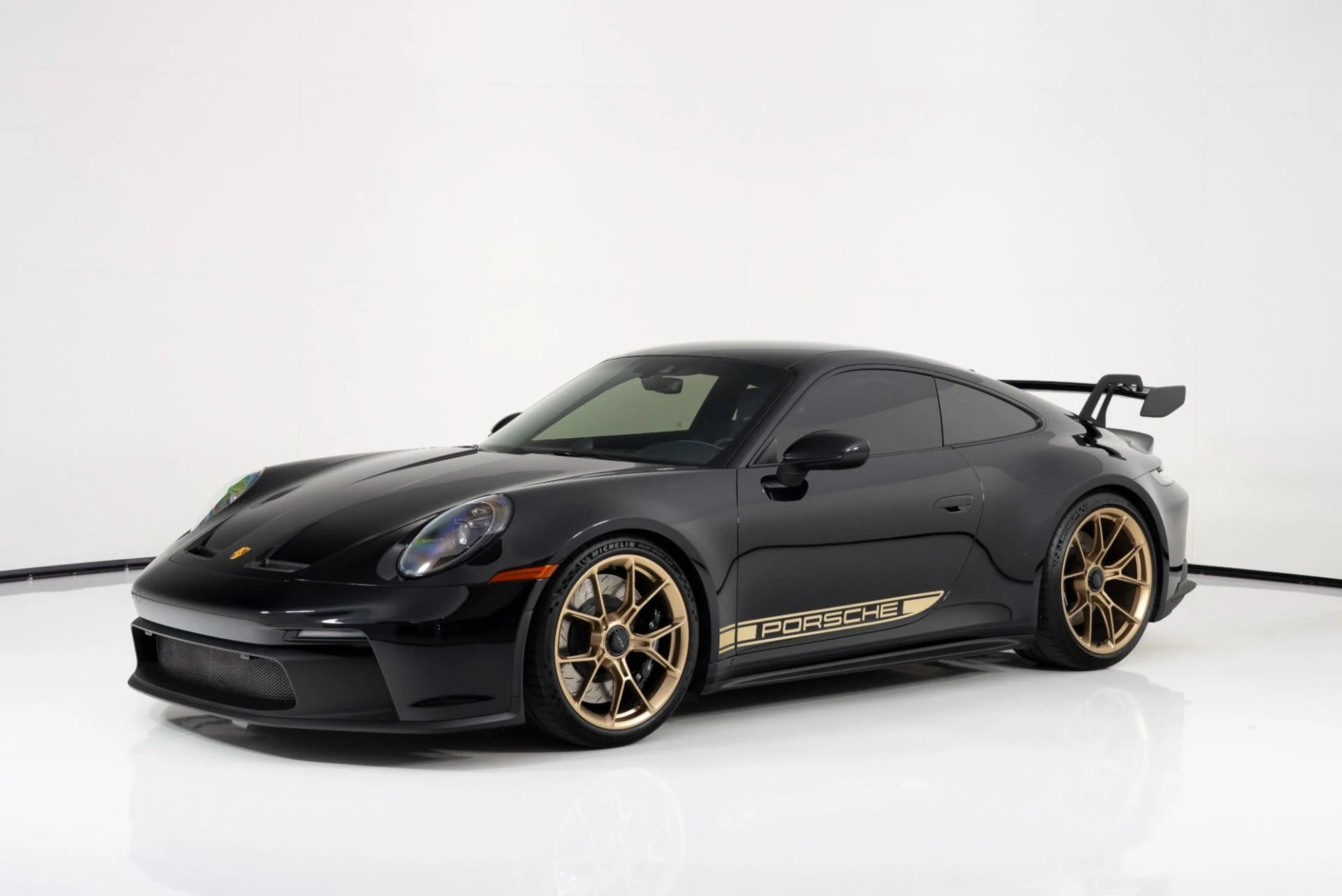 mph002_1364688206_Used_2022_Porsche_911_GT_3_1755548814_f6a5c34f02