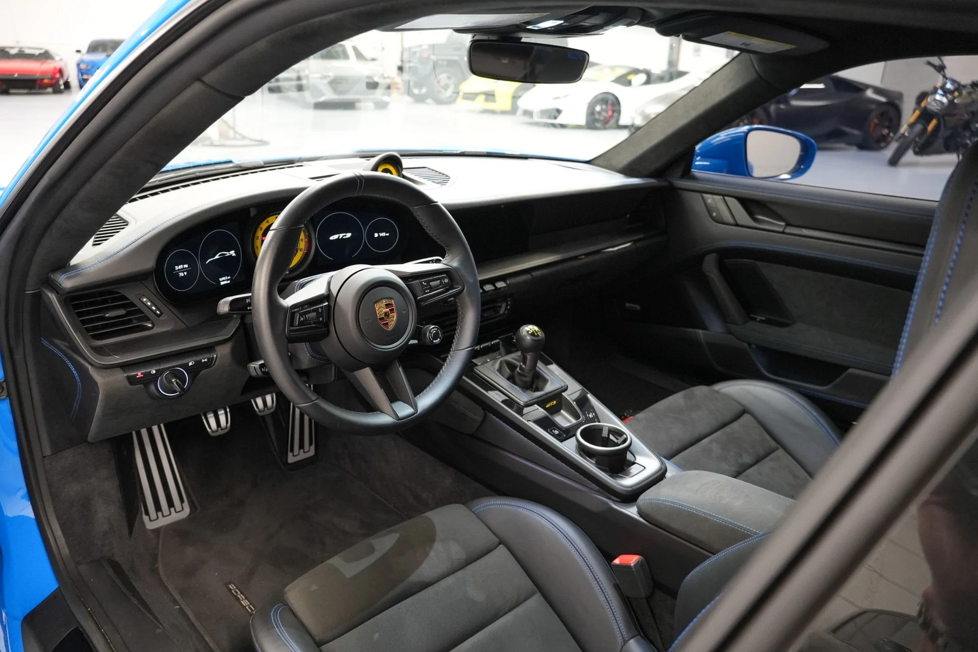 mph002_1364934919_Used_2022_Porsche_911_GT_3_1779829163_f3bc05e310