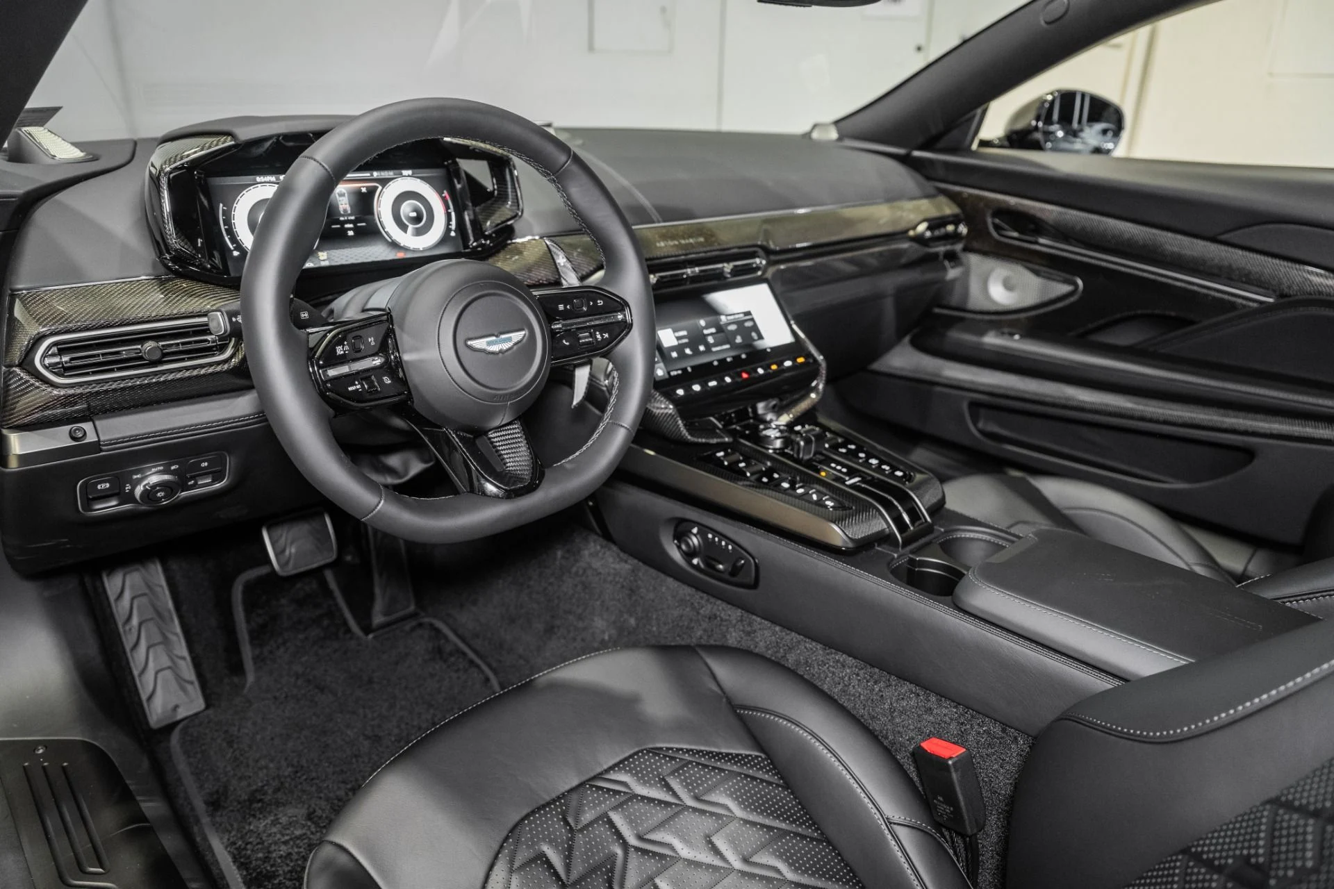 mph002_1366532497_New_2027_ASTON_MARTIN_VANQUISH_1787330062_bd2edd5b1c