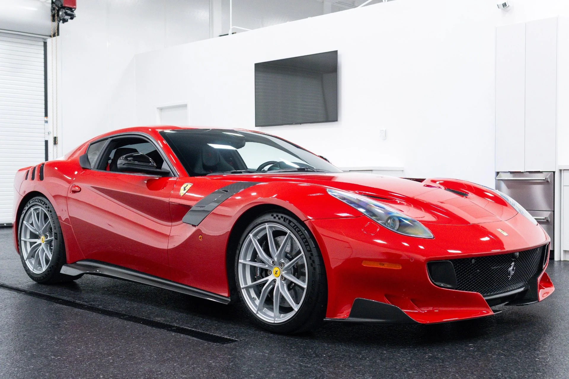 mph002_136703532_Used_2017_Ferrari_F12tdf_1788471792_2b32ee89d8