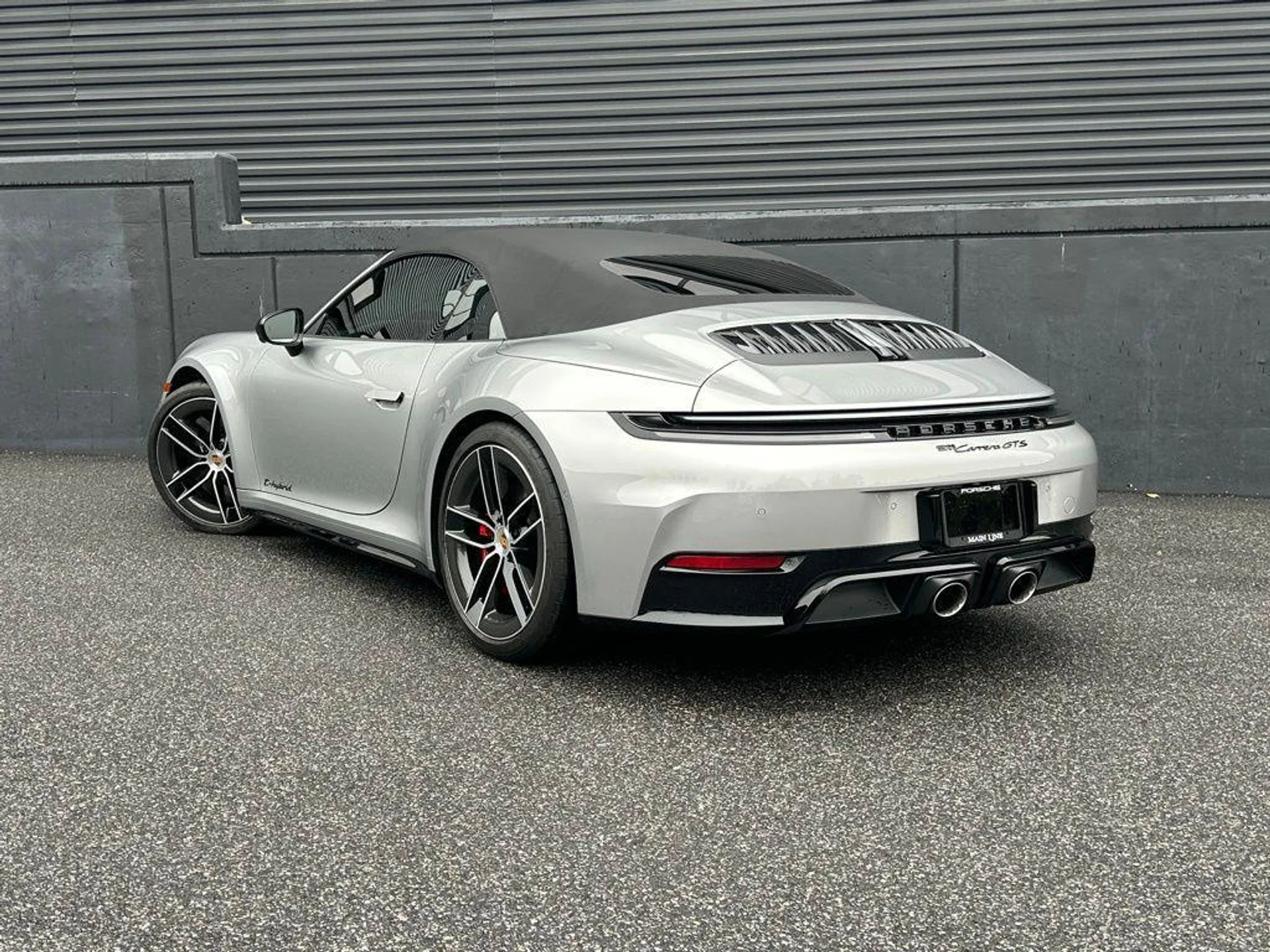 mph002_1367529324_l_E7ni9_T_rb5g_T40u5_L48_N5_71q4_6dd92b15a5