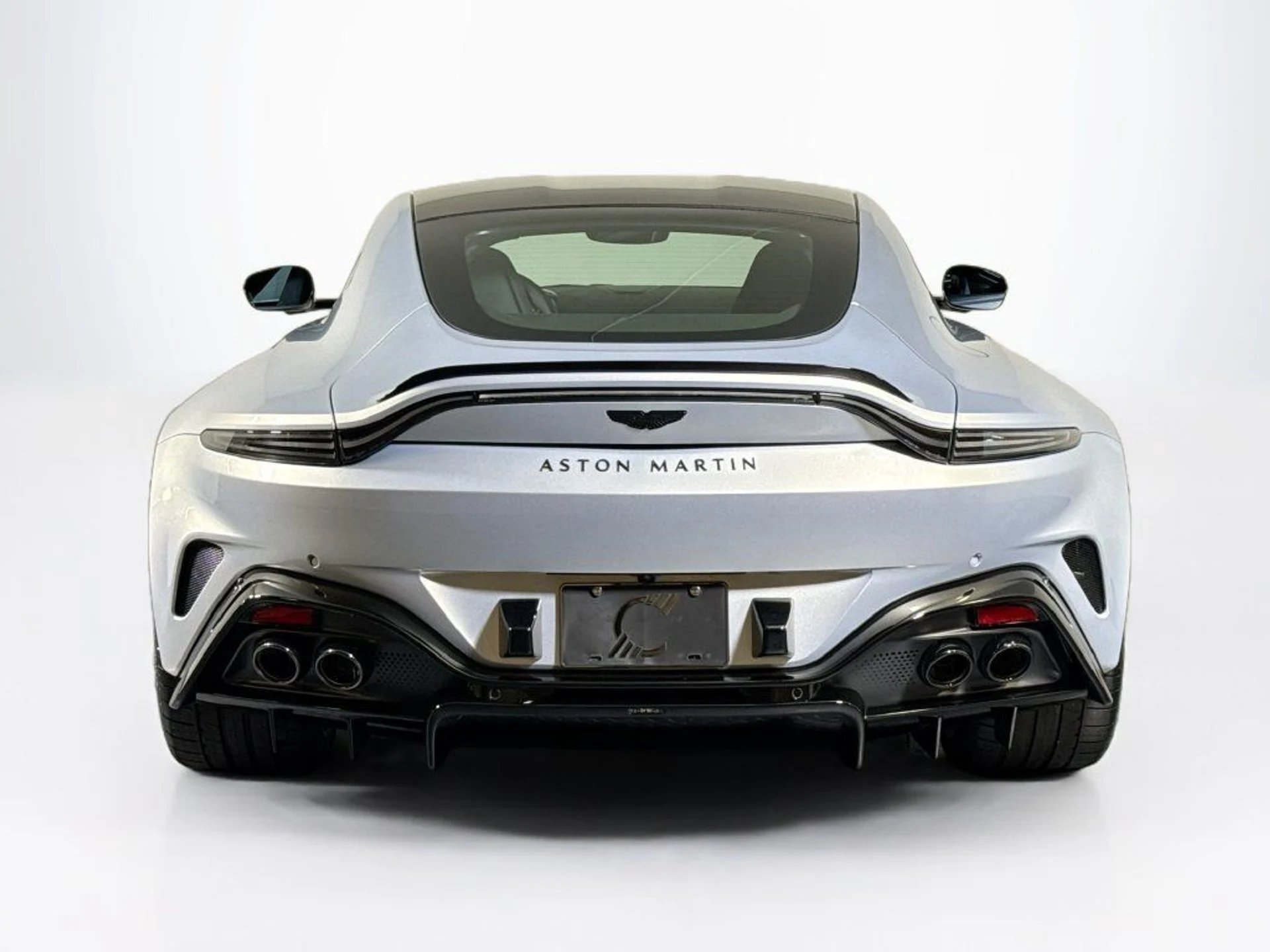mph002_1370255792_new_2026_aston_martin_vantage_scoupe_11350_23082936_4_1024_7eec463434