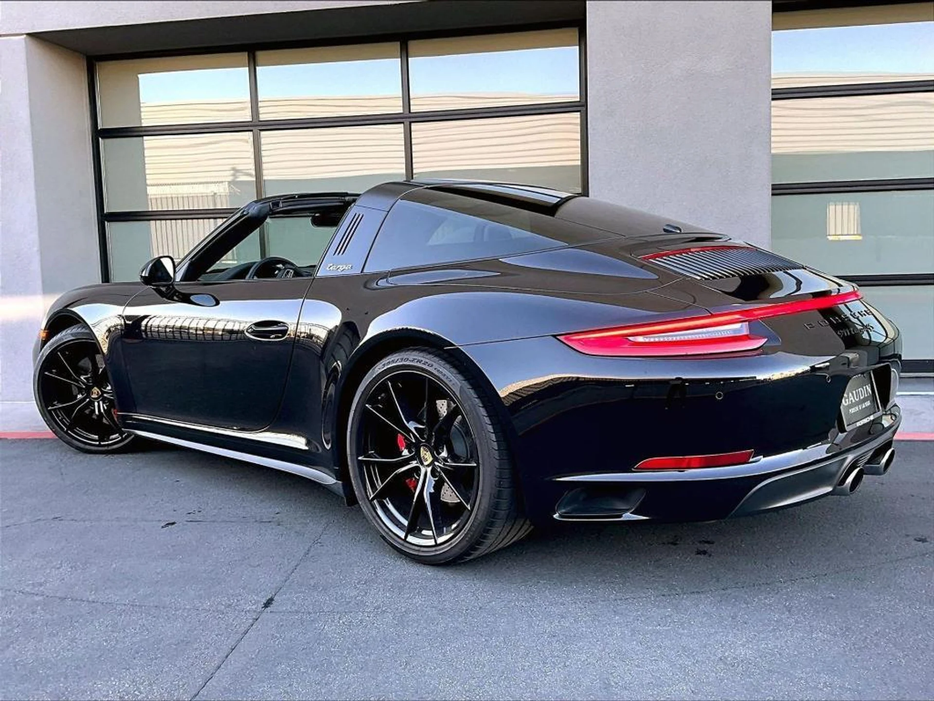 mph002_1372934232_Ca9fjo28k_Cxu_Tl_9q8oop_Mf_Z30_11cef2d639