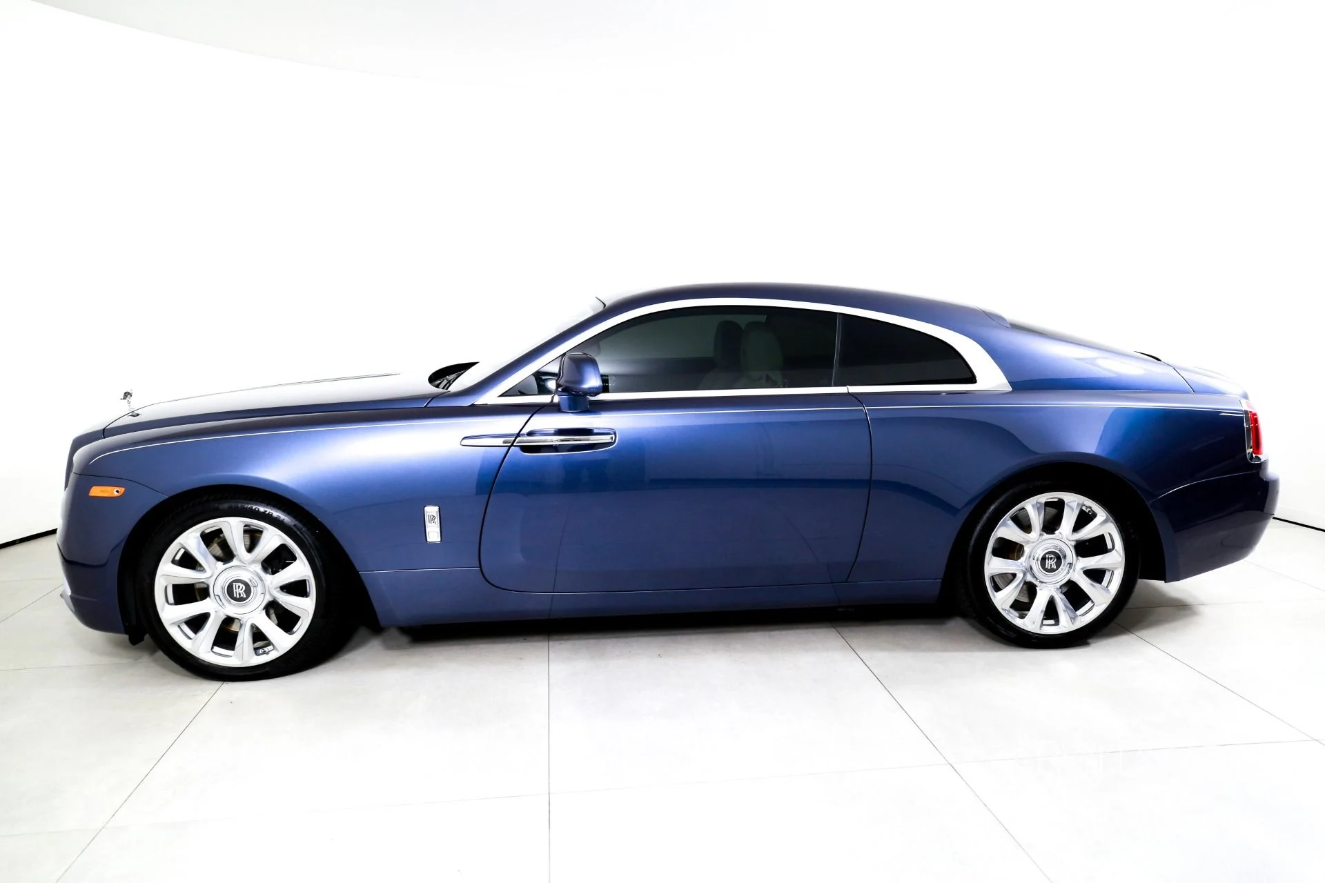 mph002_1373004372_Used_2019_Rolls_Royce_Wraith_1781189138_cc2110efa9