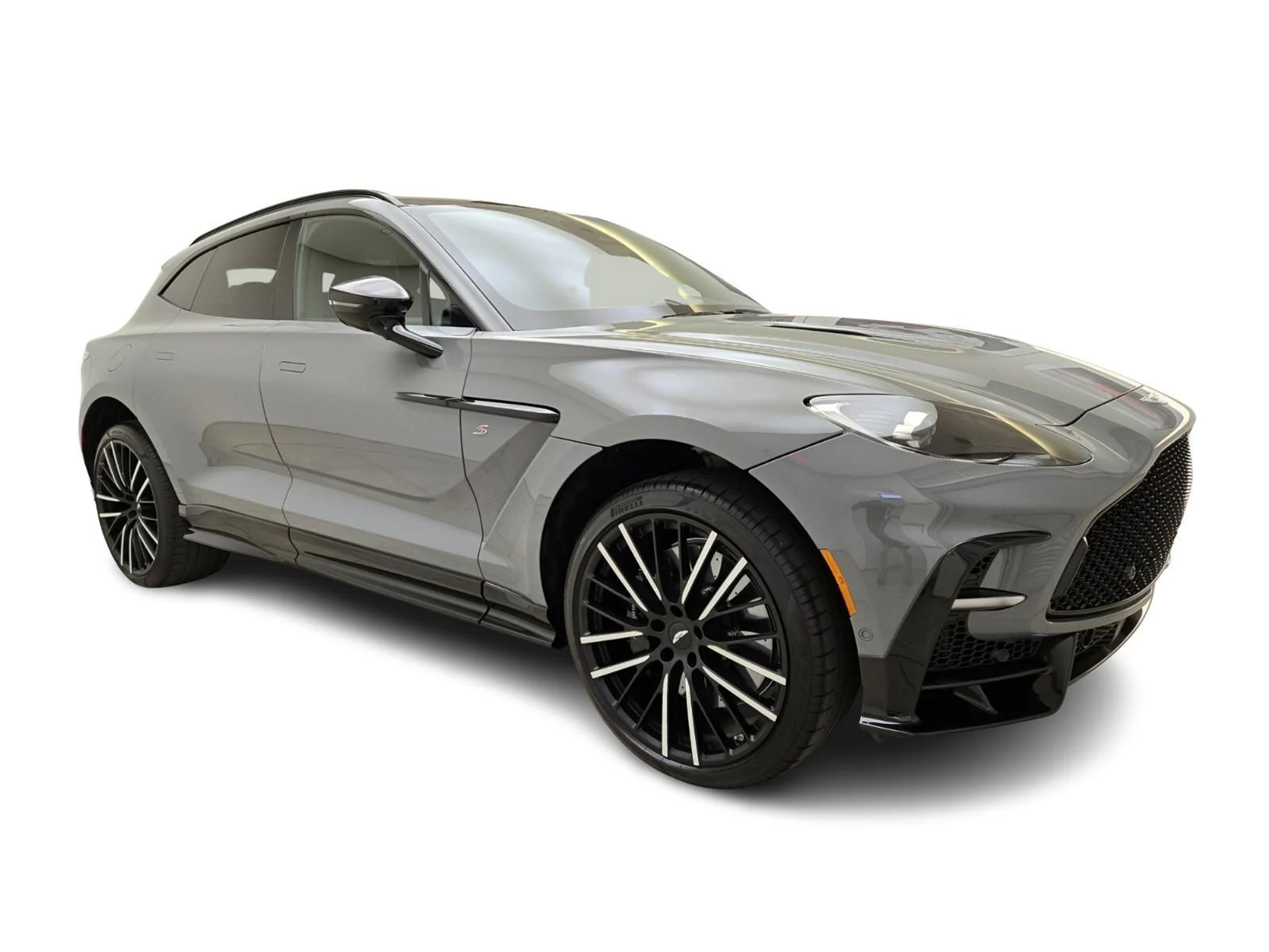 mph002_1374971065_New_2026_Aston_Martin_DBX_S_1776143657_fbcb51470d