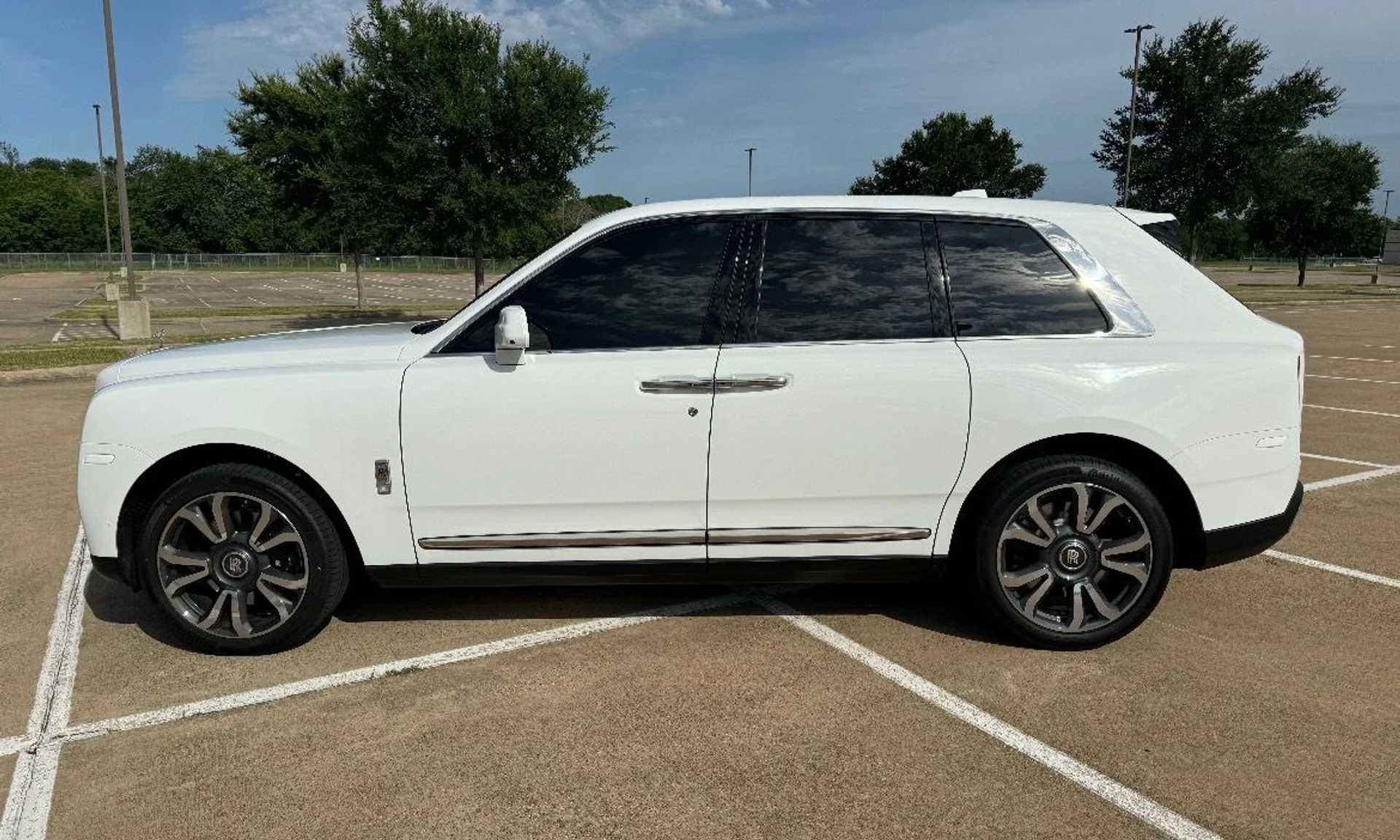 mph002_1390305769_New_2024_Rolls_Royce_Cullinan_1762902486_9d5b3b1daf