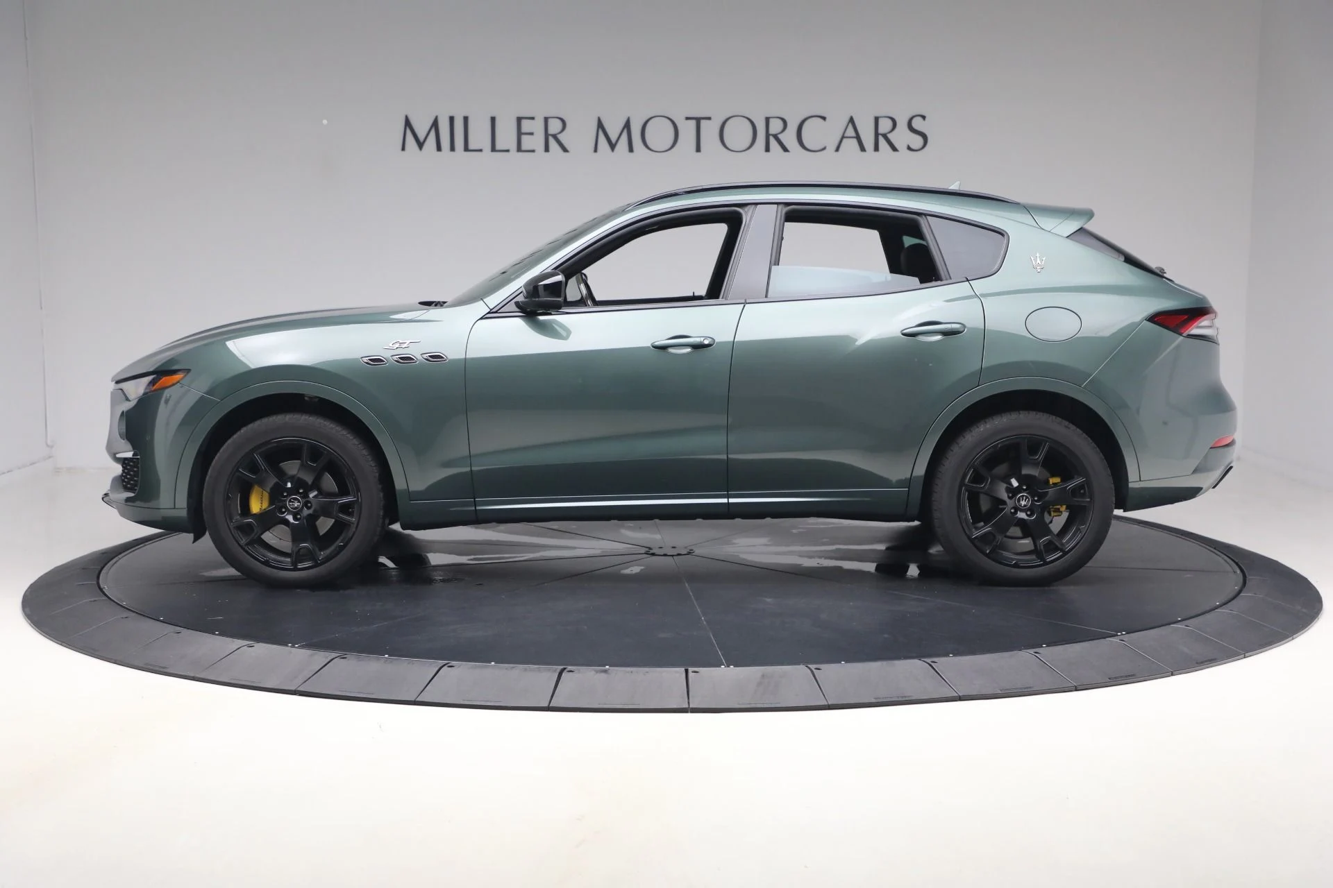 mph002_1407208822_Used_2022_Maserati_Levante_GT_1777580690_06b8fb4d87