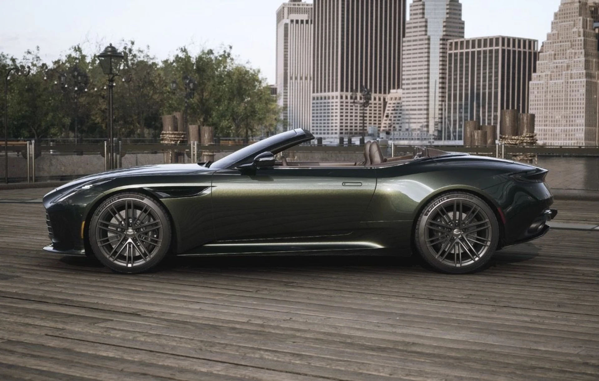 mph002_1408226844_New_2026_Aston_Martin_DB_12_Volante_165cccb70b