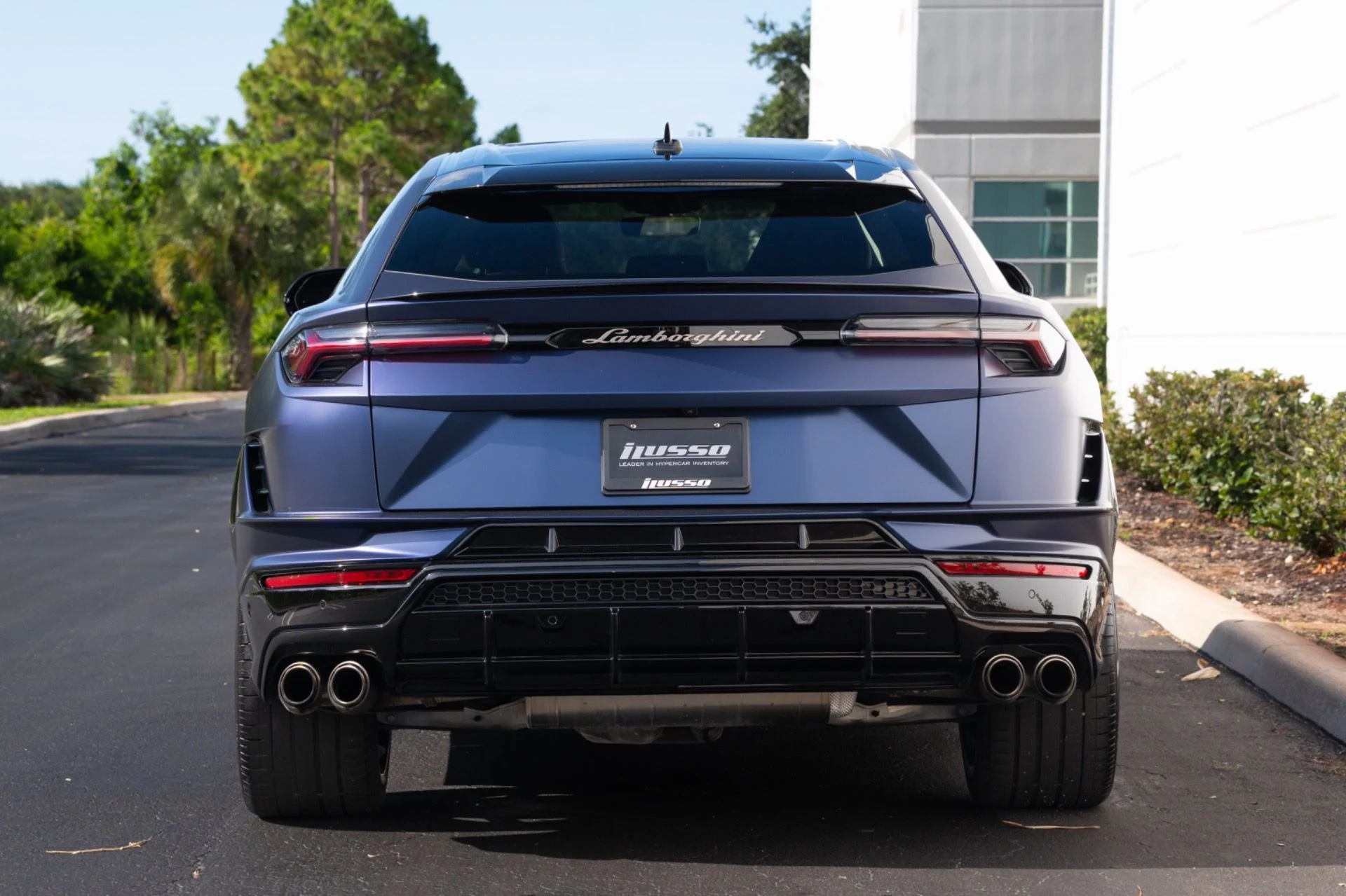 mph002_1410793845_Used_2024_Lamborghini_Urus_S_1781216022_a7d9d7f94f