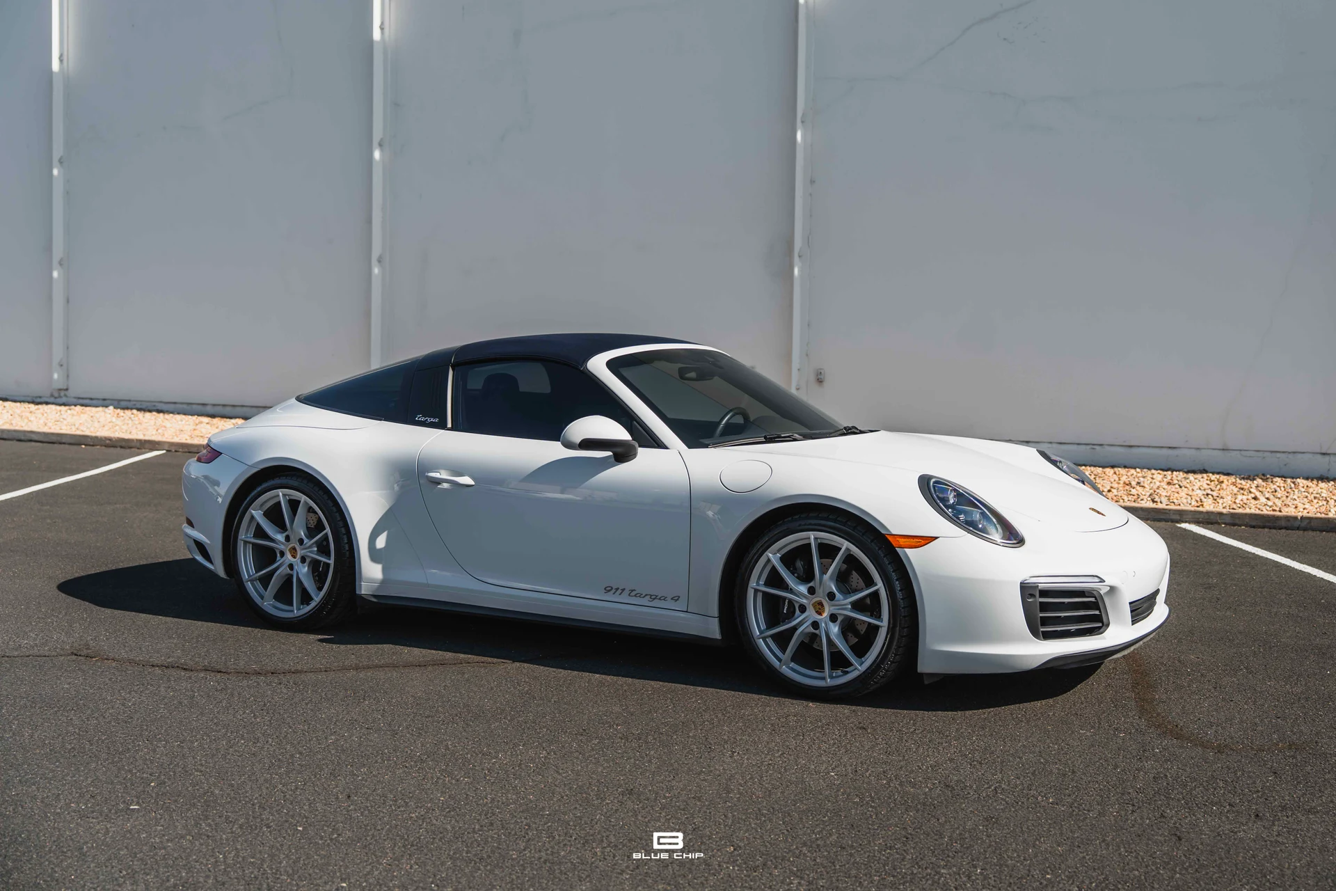 mph002_1410839737_6a30826e8fcce780aeda06ae_2019_Porsche_911_02_becf5424e1