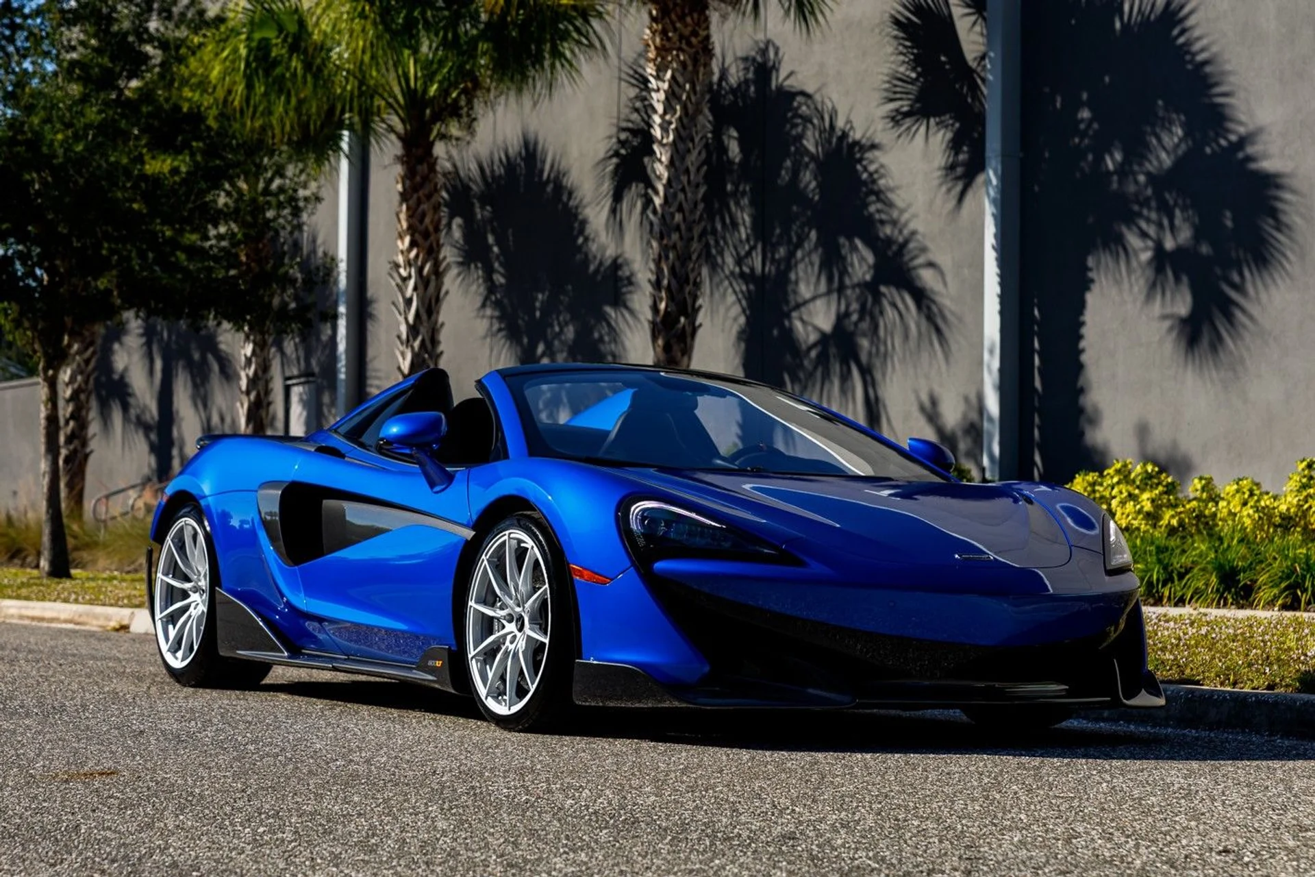 mph002_1413785970_14_p3_l_a3220402ea