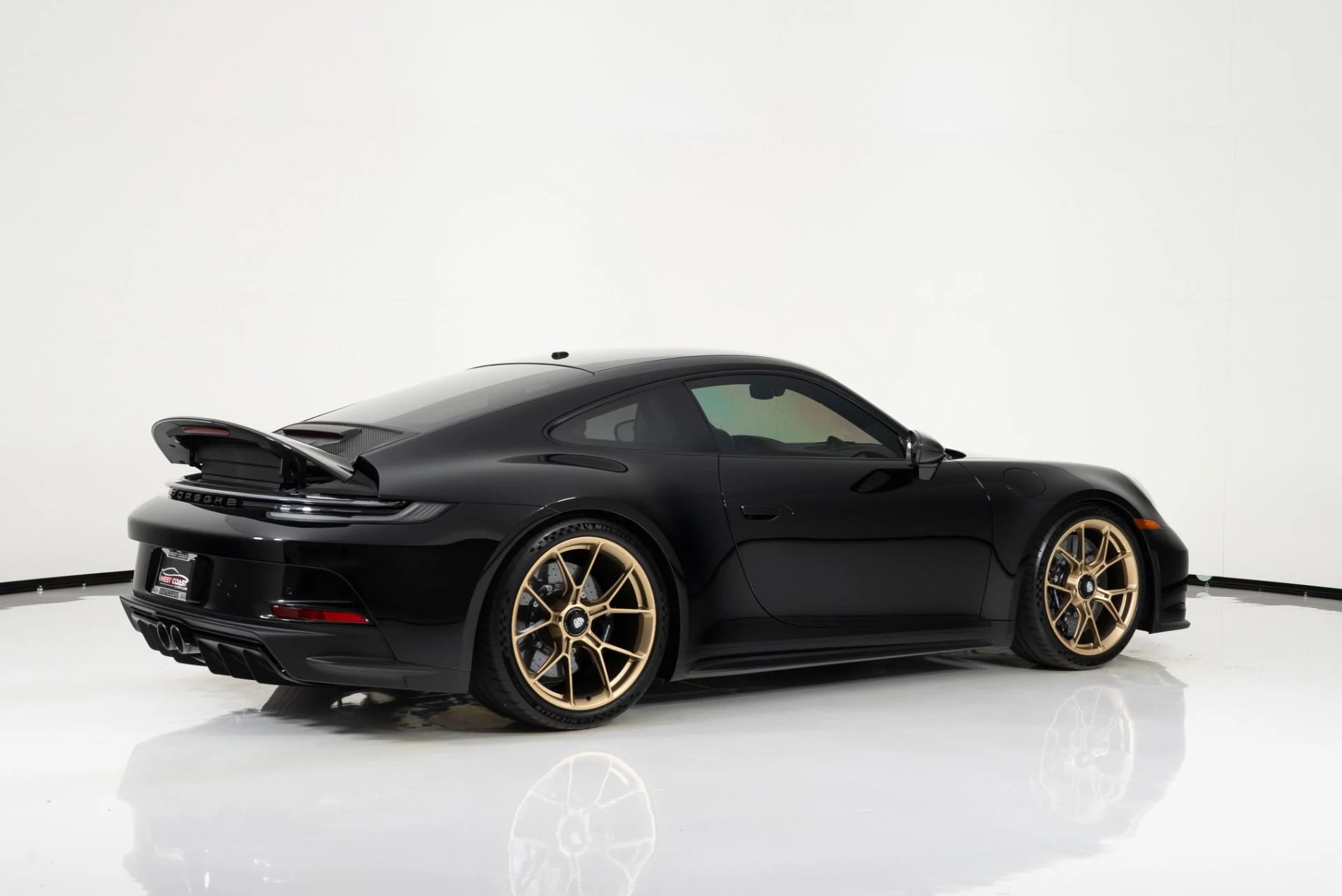 mph002_1416888121_Used_2024_Porsche_911_GT_3_Touring_1750205299_d4ba508b47