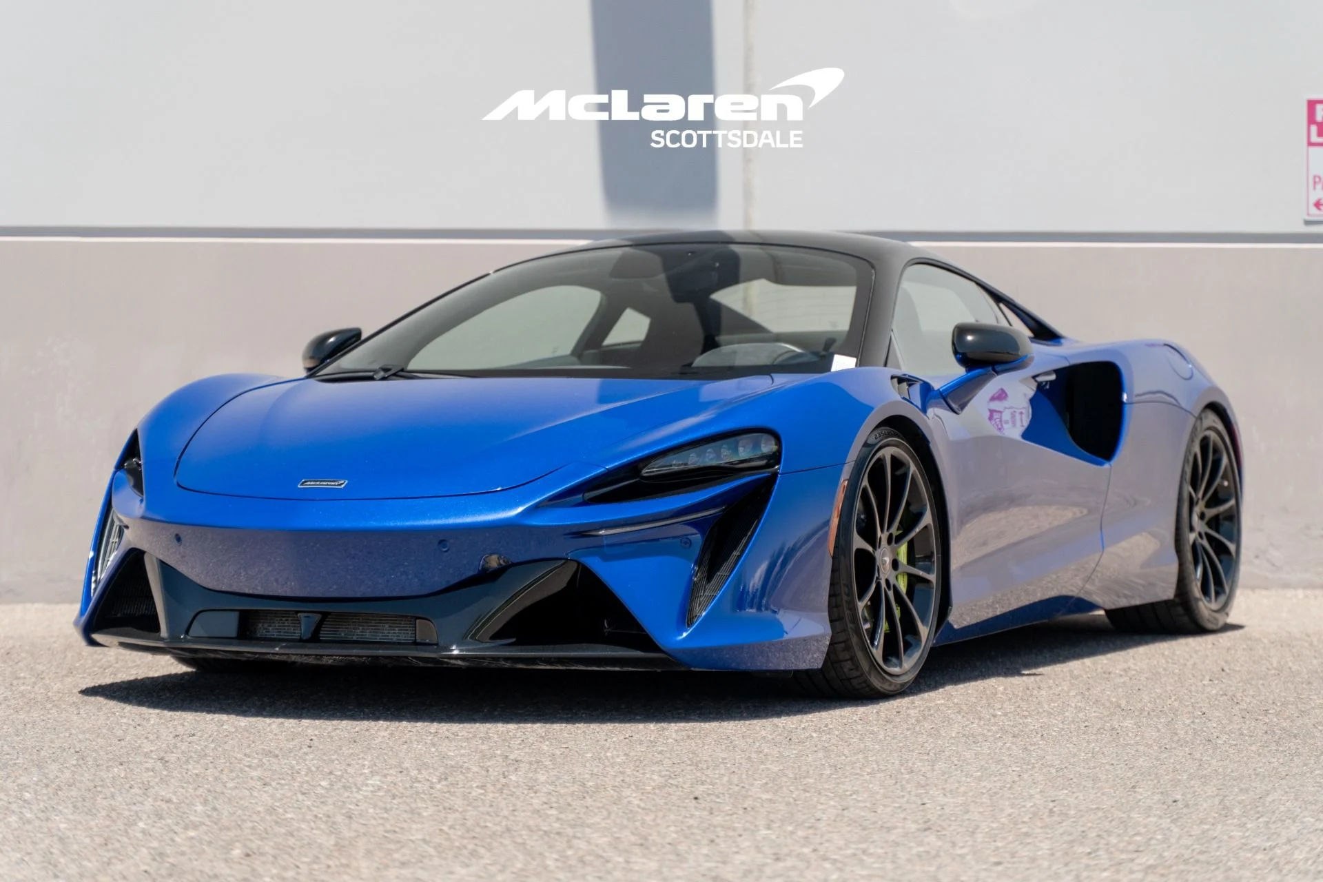 mph002_142494224_Used_2023_MCLAREN_ARTURA_1780682367_63192e7ab2