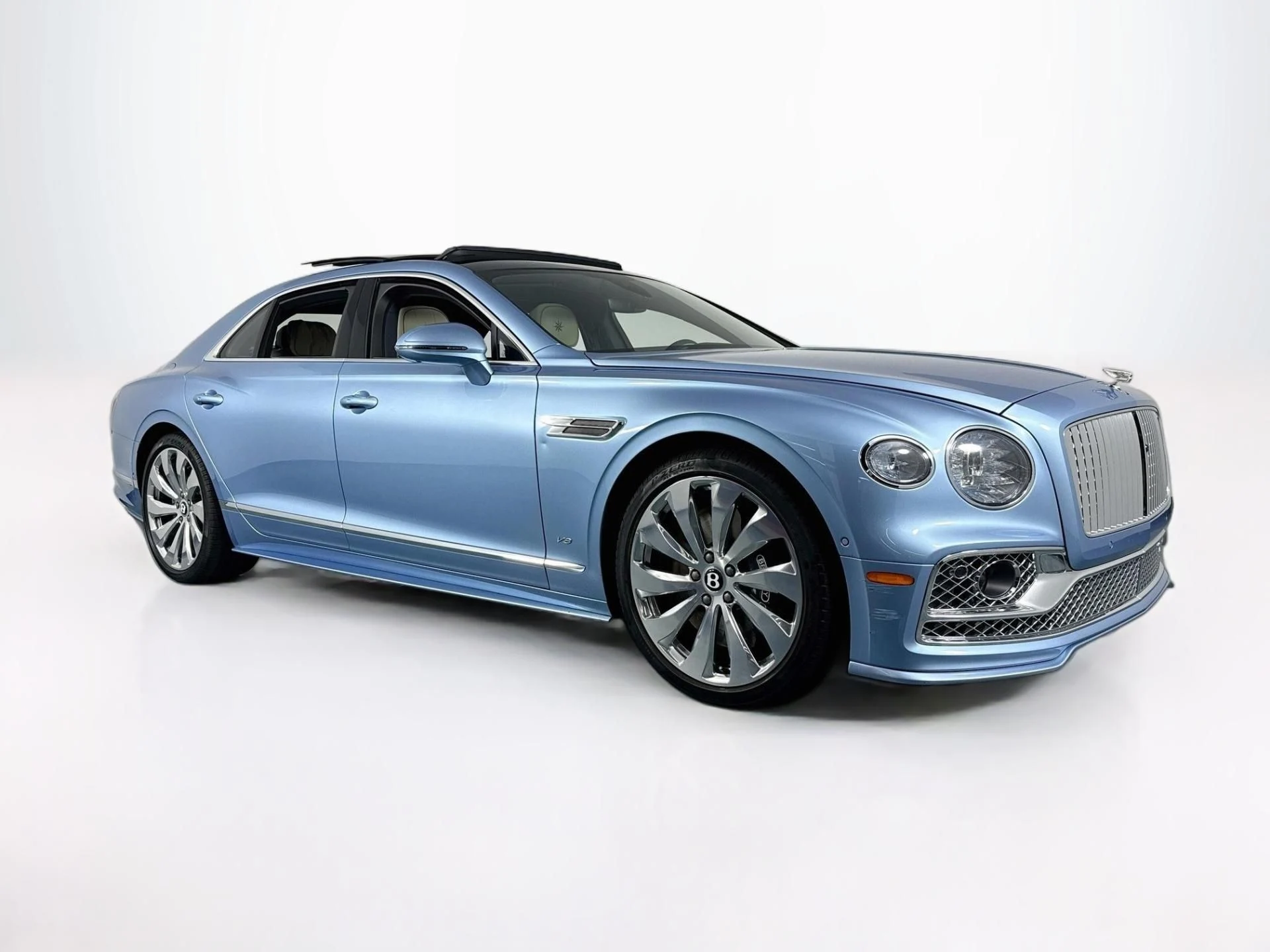 mph002_1427750384_Used_2022_Bentley_Flying_Spur_V8_1787092868_2e20b06312