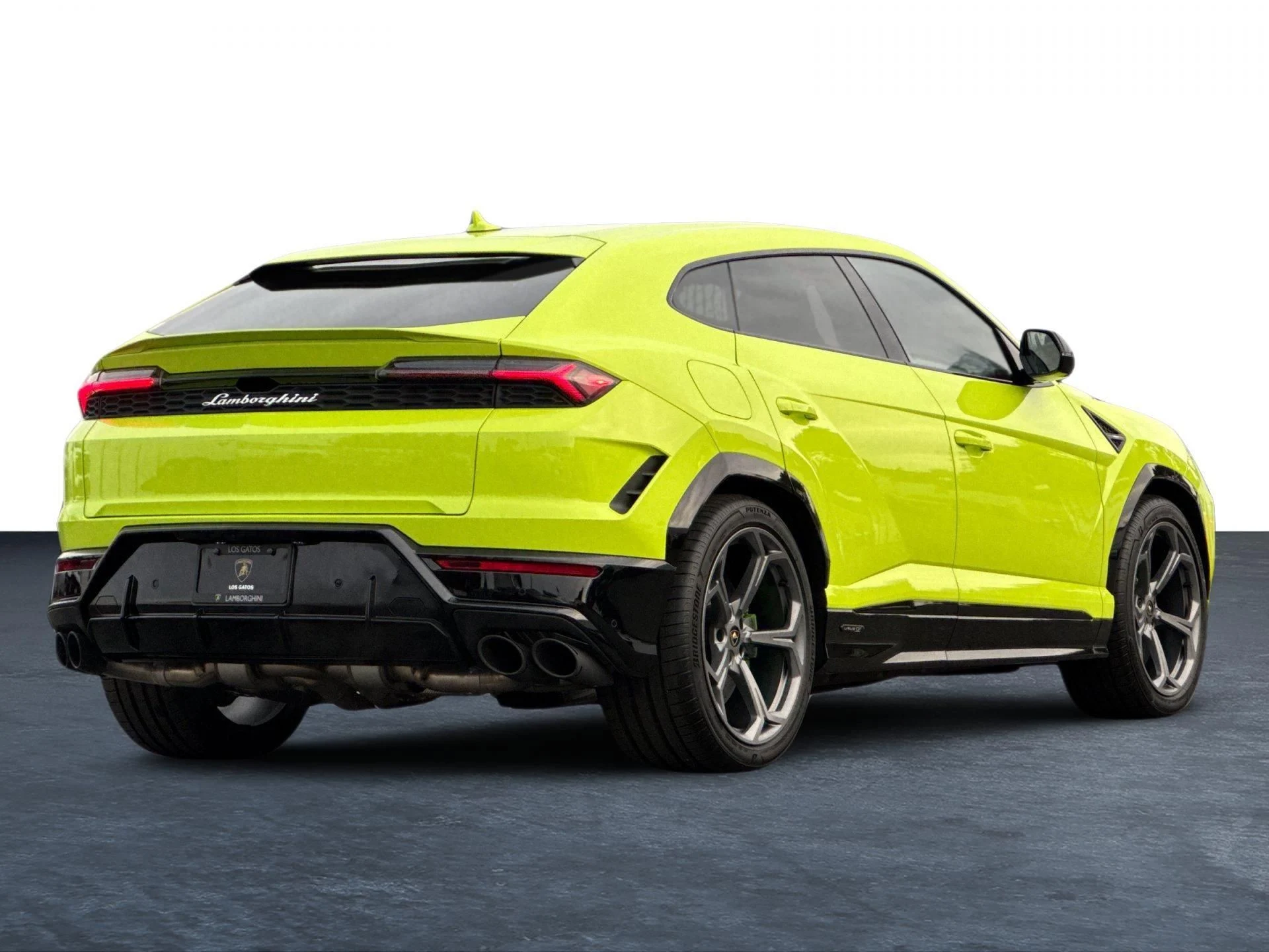 mph002_1431849863_New_2025_Lamborghini_Urus_SE_1770805142_7115d26c13