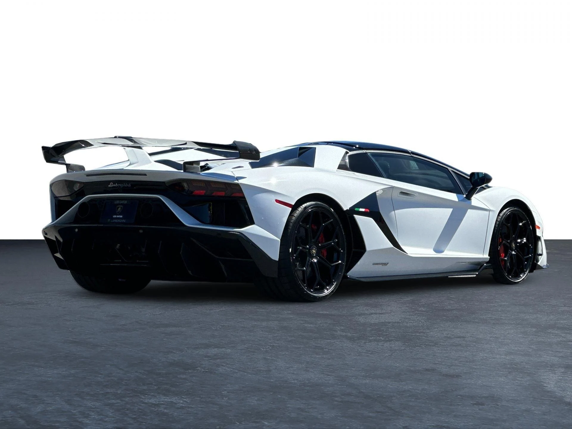 mph002_1438062100_Used_2021_Lamborghini_Aventador_SVJ_1774426256_6960601065