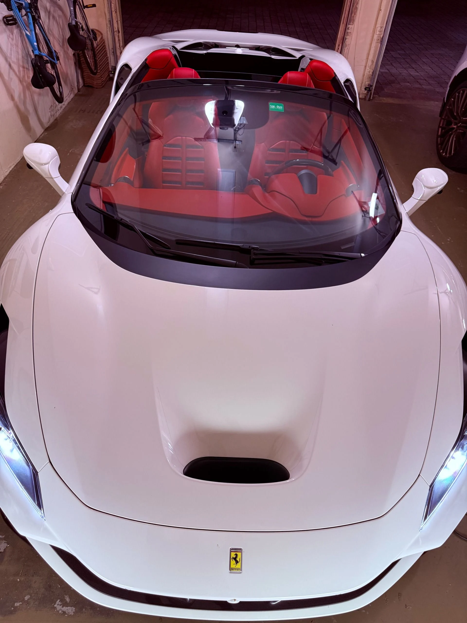 mph002_1441188846_Used_2021_Ferrari_F8_Spider_1761691351_86b930e57d