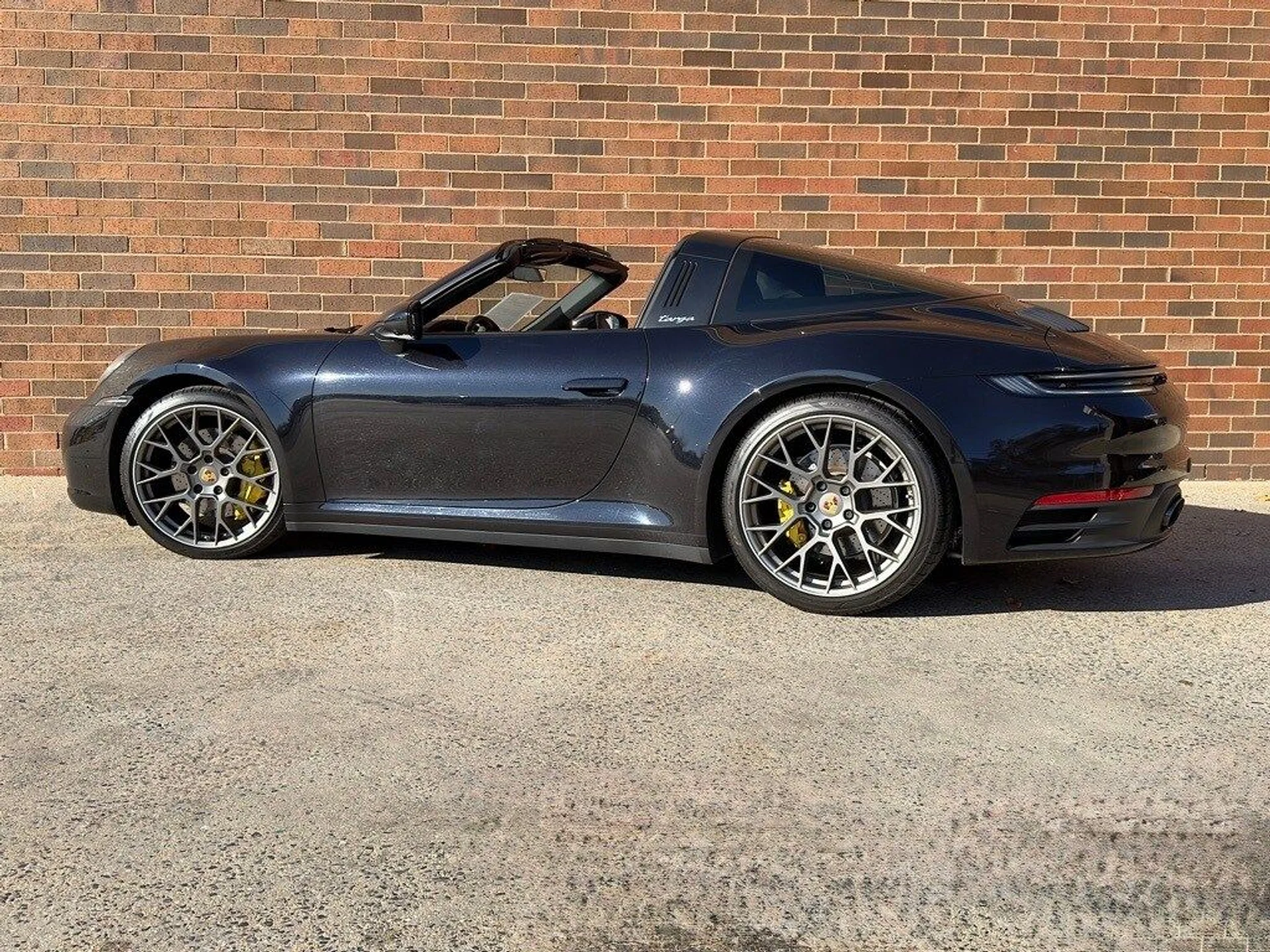 mph002_1443472842_9070b6cbedef95b506efc9f4e8f84c62x_40adf66fe9