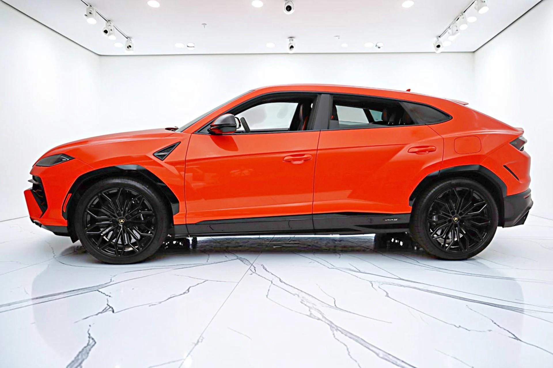 mph002_1444896603_Used_2025_Lamborghini_Urus_SELEASE_OPTIONS_AVAILABLE_1cd6dce88b
