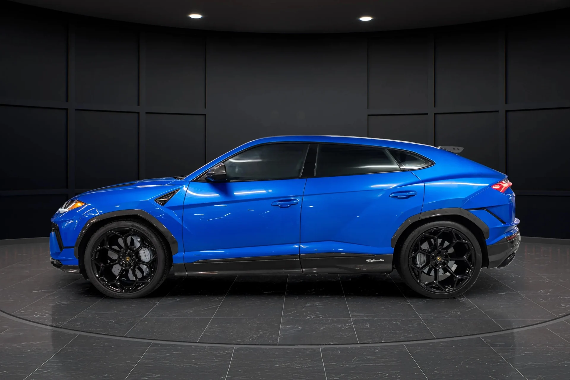 mph002_1446603180_edc65fd9_1dd7_4ae2_a25c_2d6280964d4f_202420_Lamborghini20_Urus20_Performante2028_ZPBCC_3_ZL_4_RLA_3399429_4_7600c829b8