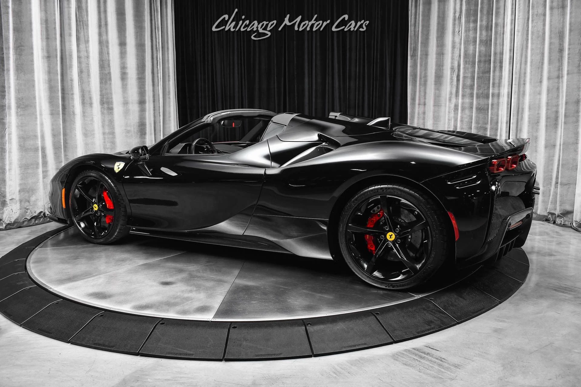 mph002_1454362053_13439_p3_l_f2a1406630