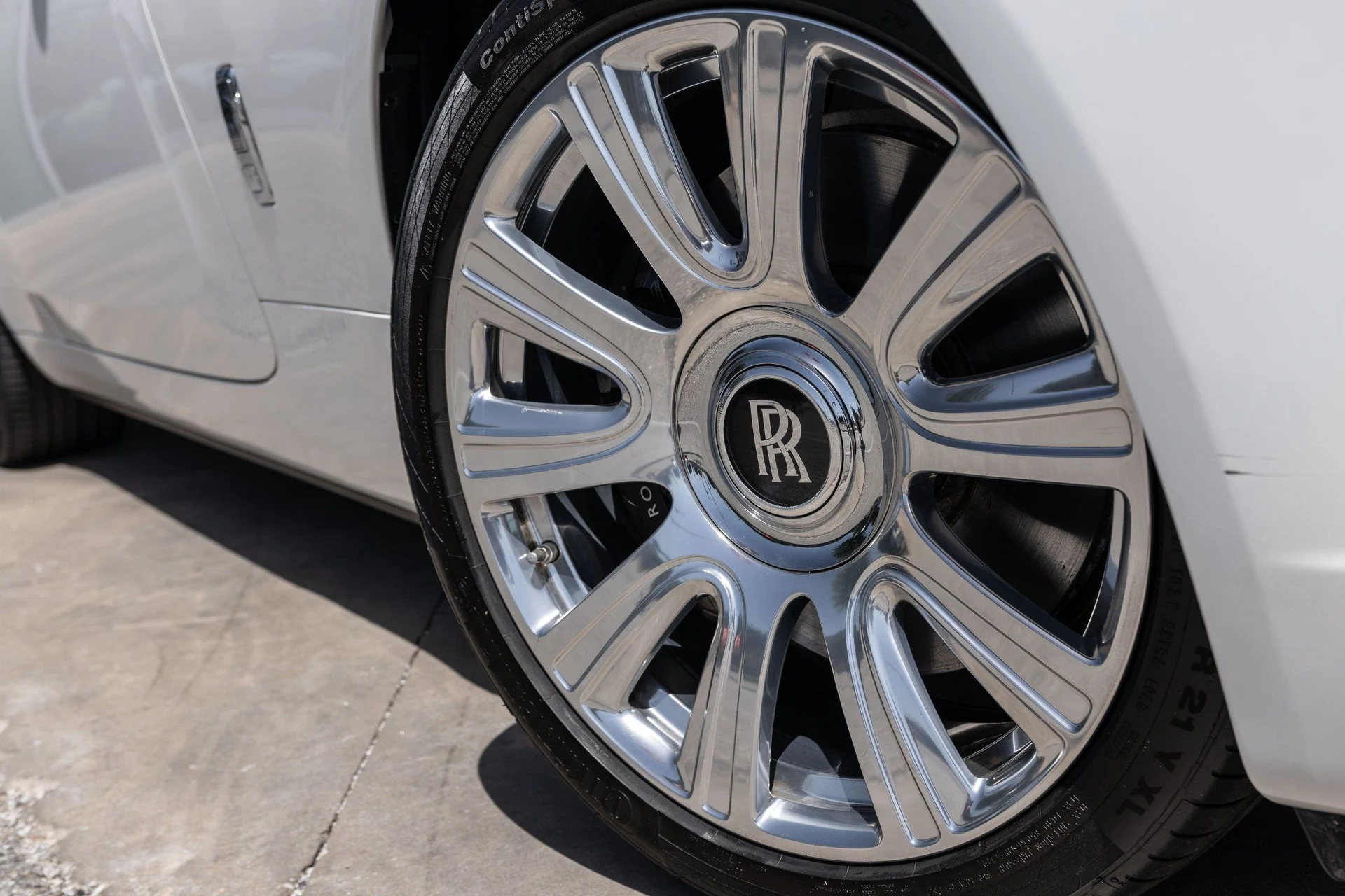 mph002_1456423052_Hi_Tech_Luxury_Imports_LLC_SCA_666_D50_HU_107224_image_2_bee5cb08d7