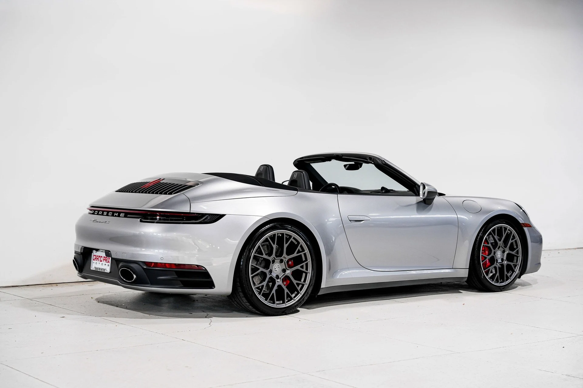 mph002_1467230603_0202a1ffa7950060b11e57b6b941a6acx_8e0b2d0225