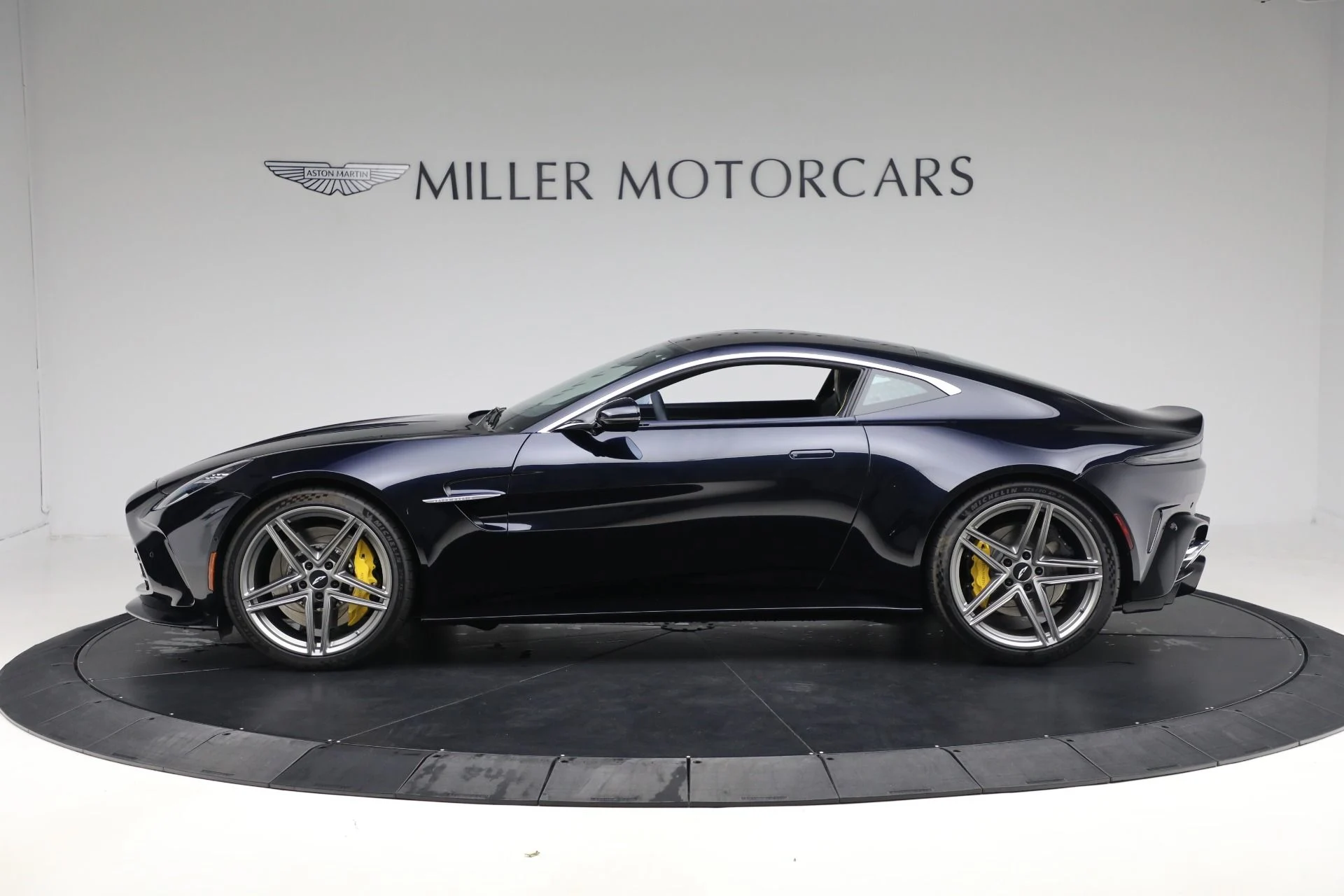 mph002_1469595663_New_2026_Aston_Martin_Vantage_97e1b8f1a7