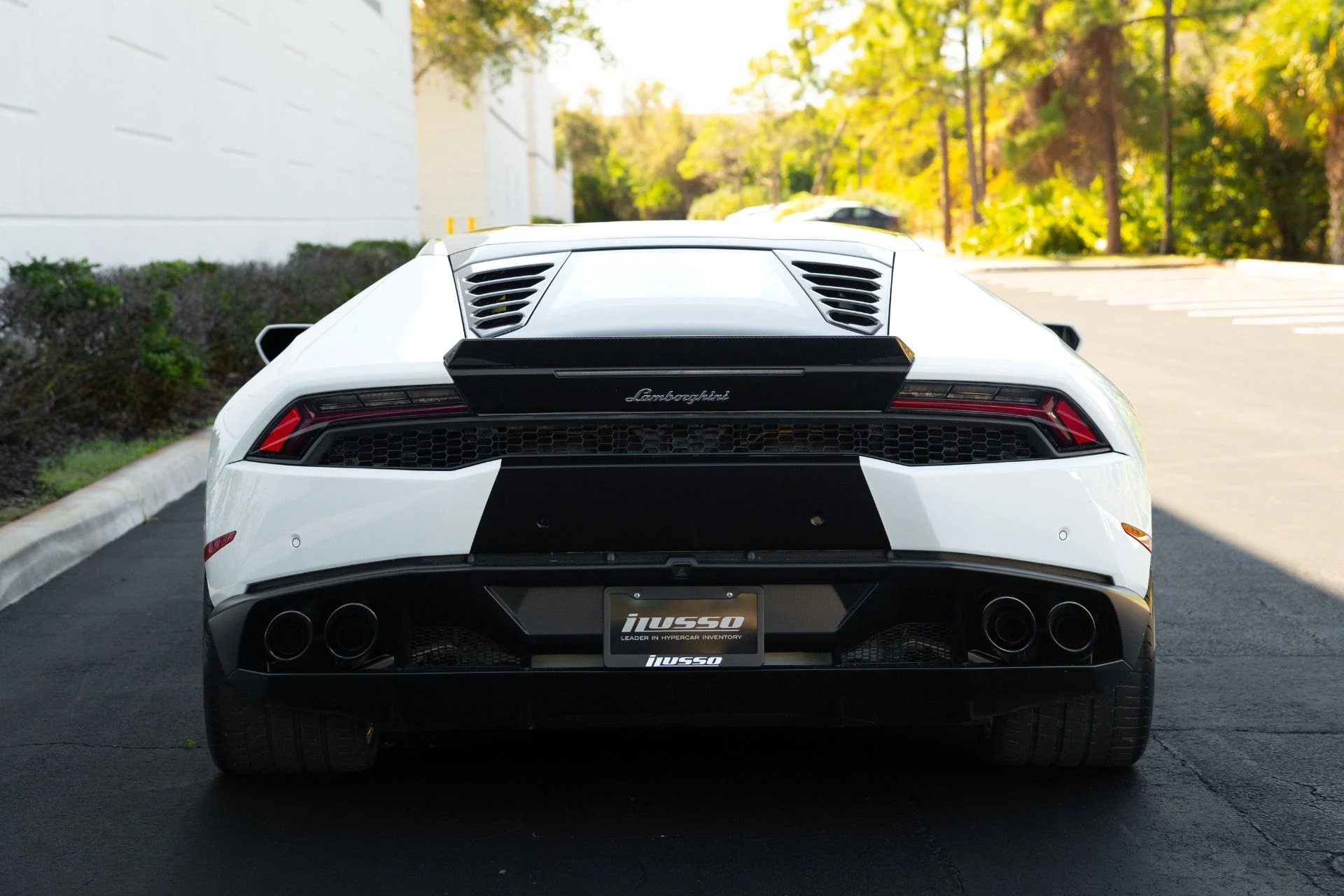 mph002_1480225588_Used_2016_Lamborghini_Huracan_LP_610_4_1771995727_a7fd7b51f6