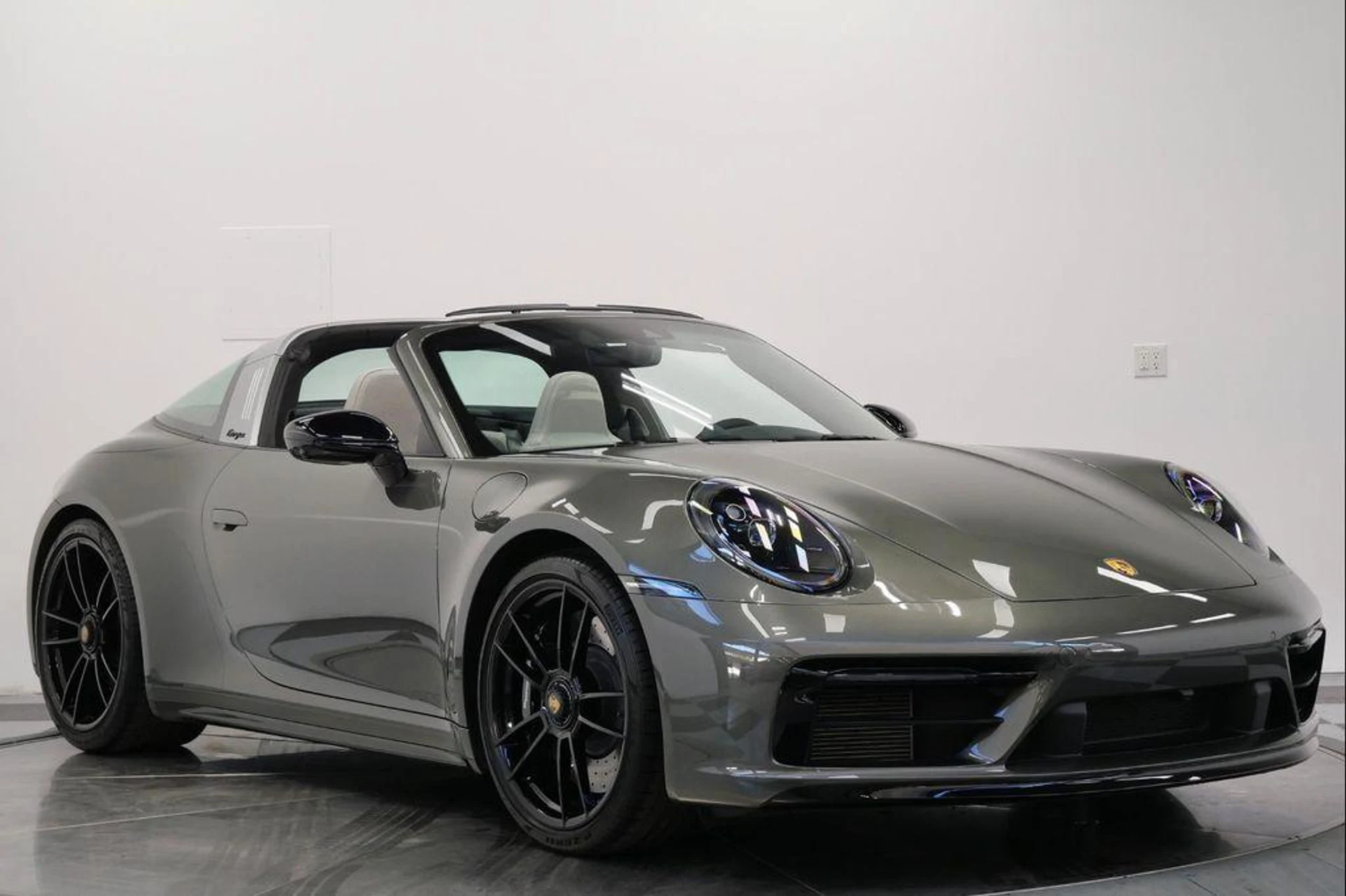 mph002_1480409463_p_Ks7_V3n_My_F0_Lk_P3n6_S_W_Lq_Dr_Ph_Y_2b2ff5a804