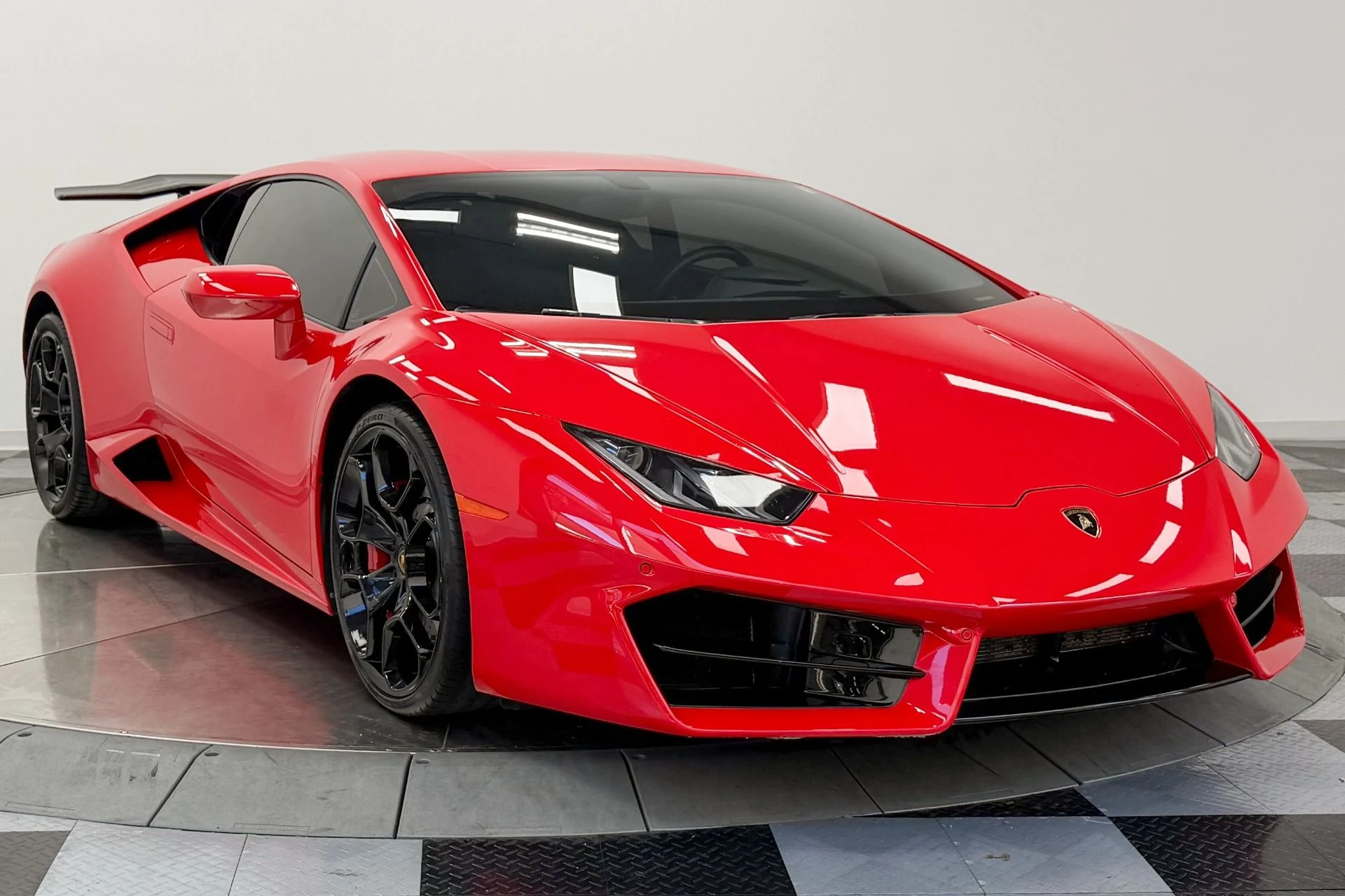 mph002_1481365904_Used_2017_Lamborghini_Huracan_LP_580_2_Techno_Package_Style_Package_1782489854_50678bf5f8