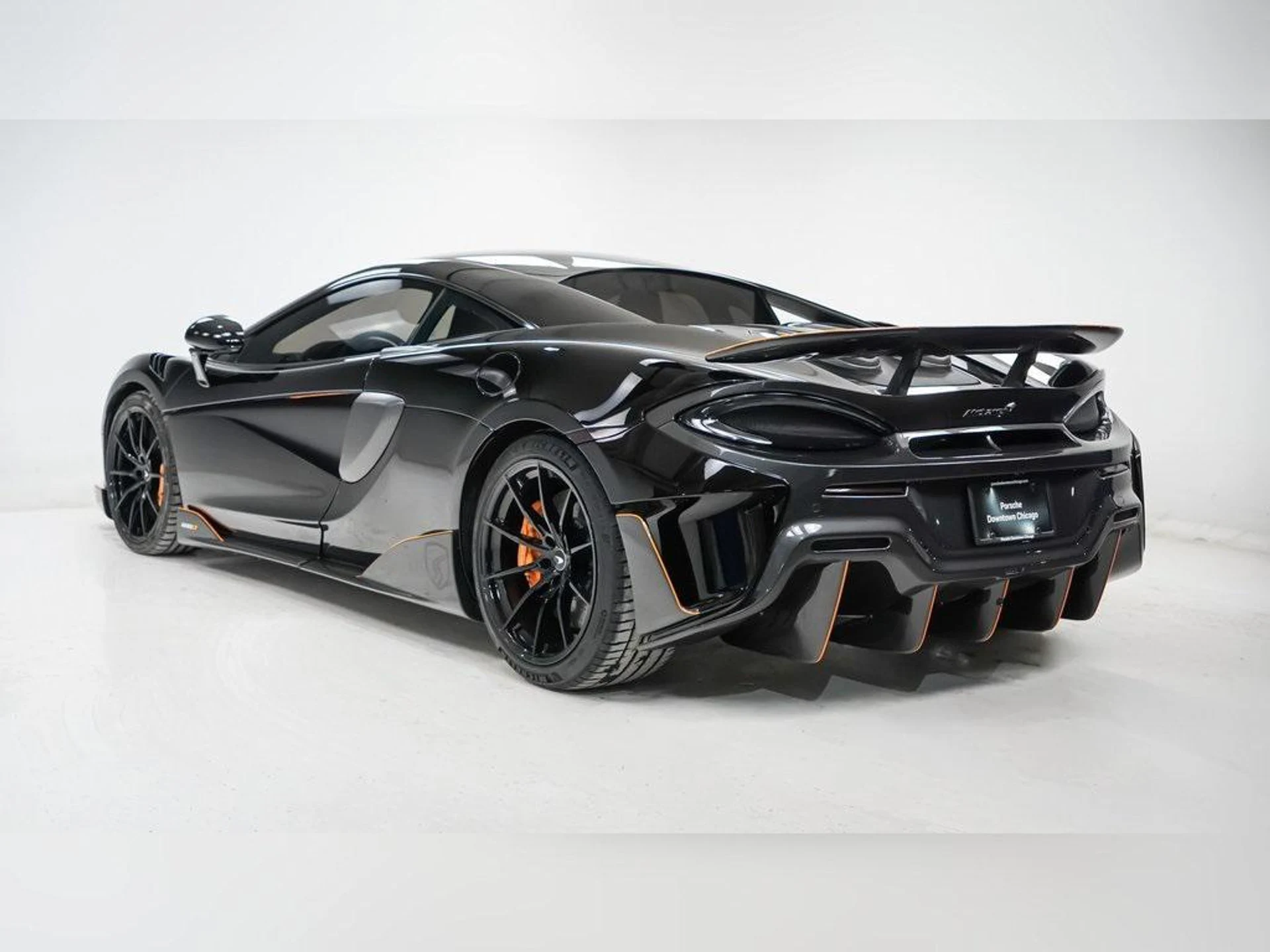 mph002_1488856652_57_Ko9_D6h_FRPK_Js_ABA_Vfz7c2_Ebho_f5dd6cb5a8