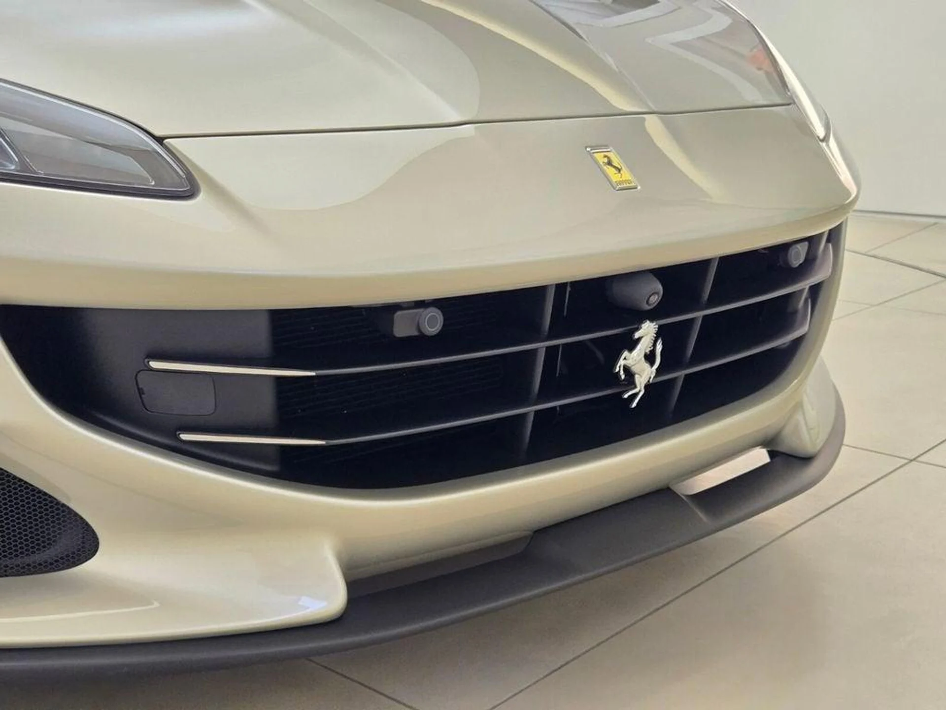mph002_1494104278_Used_2023_Ferrari_Portofino_M_1778593619_c51f5019a4