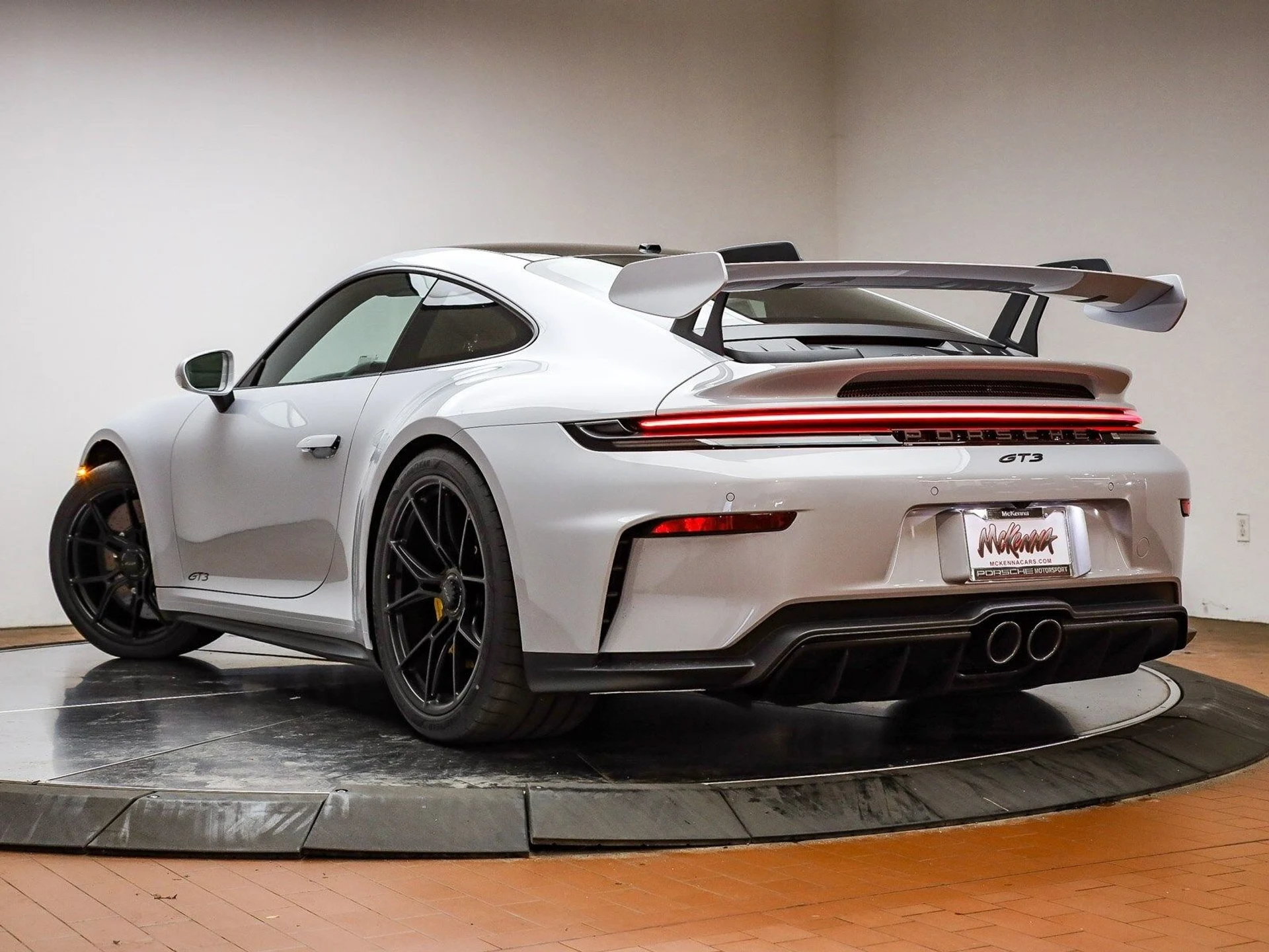 mph002_1497484484_8fada13b4500cf685d7e0eedf25e33b7x_d90f29f49d